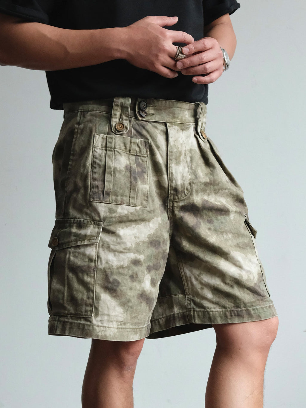 NEIGBORL Retro Washed Camo Cargo Shorts