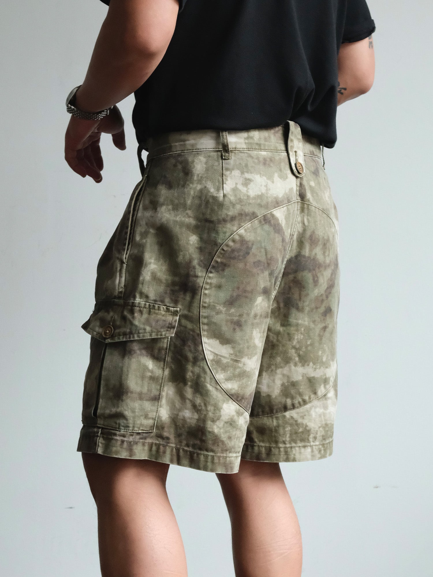 NEIGBORL Retro Washed Camo Cargo Shorts