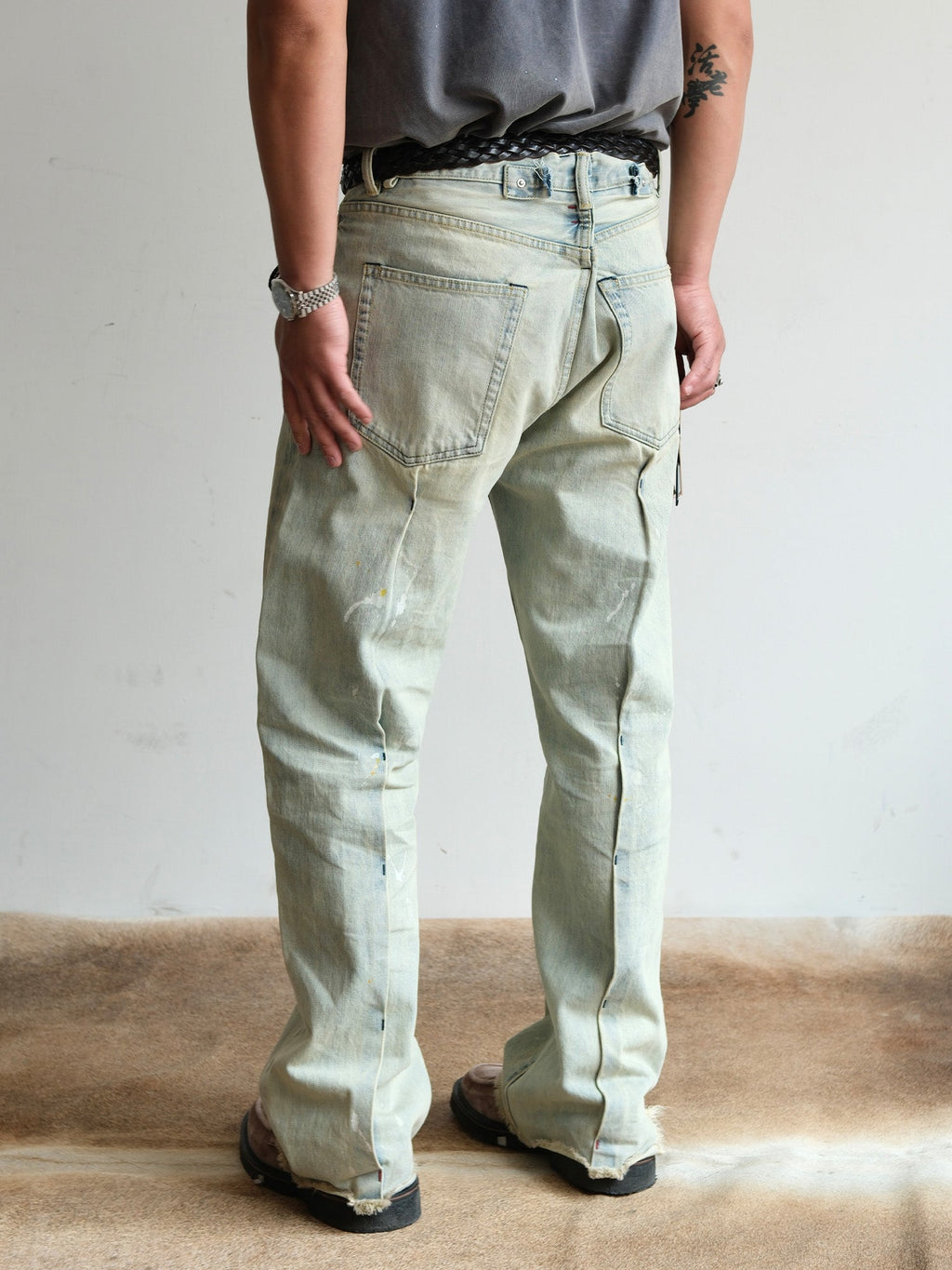 NEIGBORL Washed Paint-Splatter Straight-Leg Jeans
