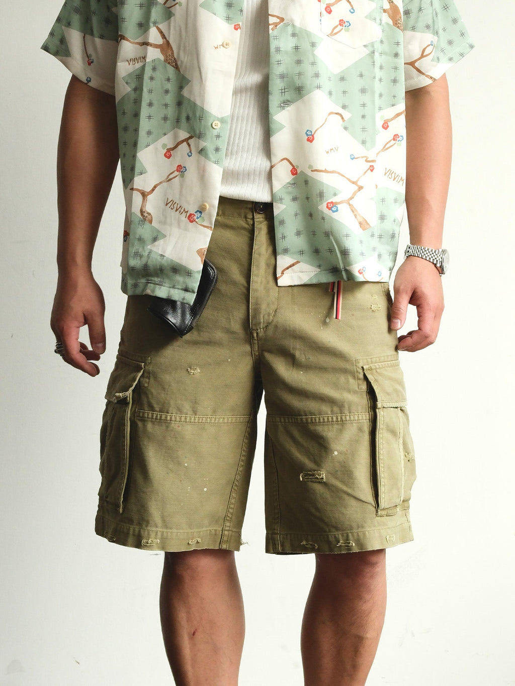 NEIGBORL Distressed Multi-Pocket Washed Cargo Shorts