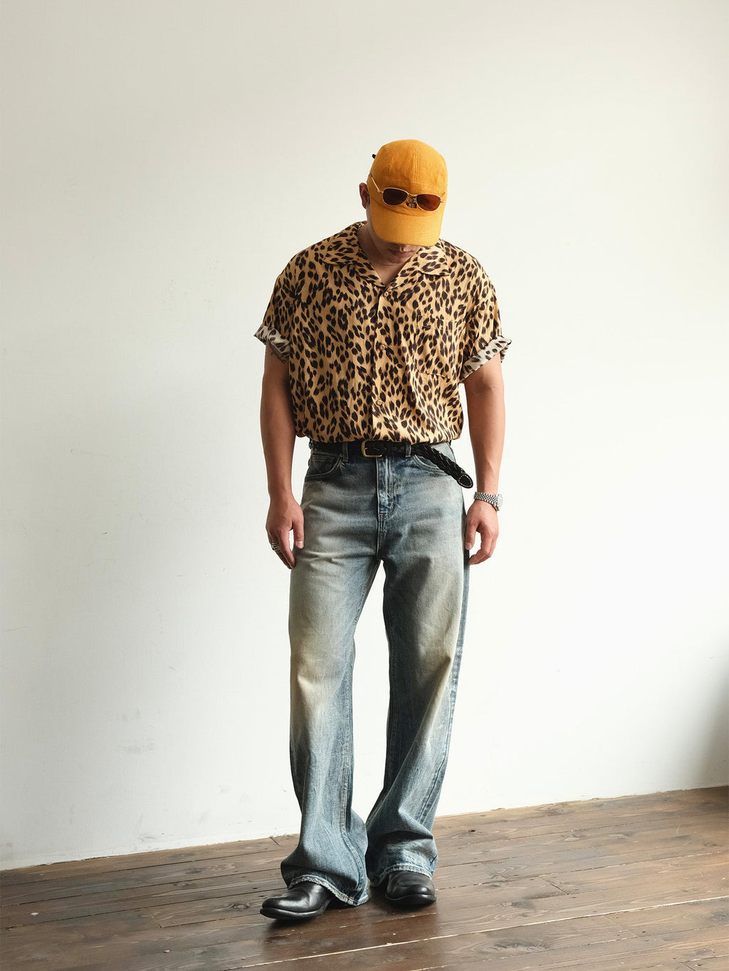 NEIGBORL Whiskering Washed  Straight-Leg Jeans
