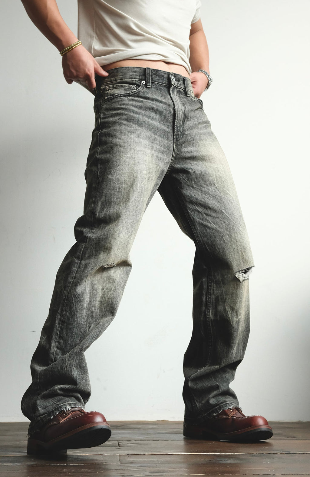 NEIGBORL Wash Distressed Loose-Fit Jeans Black