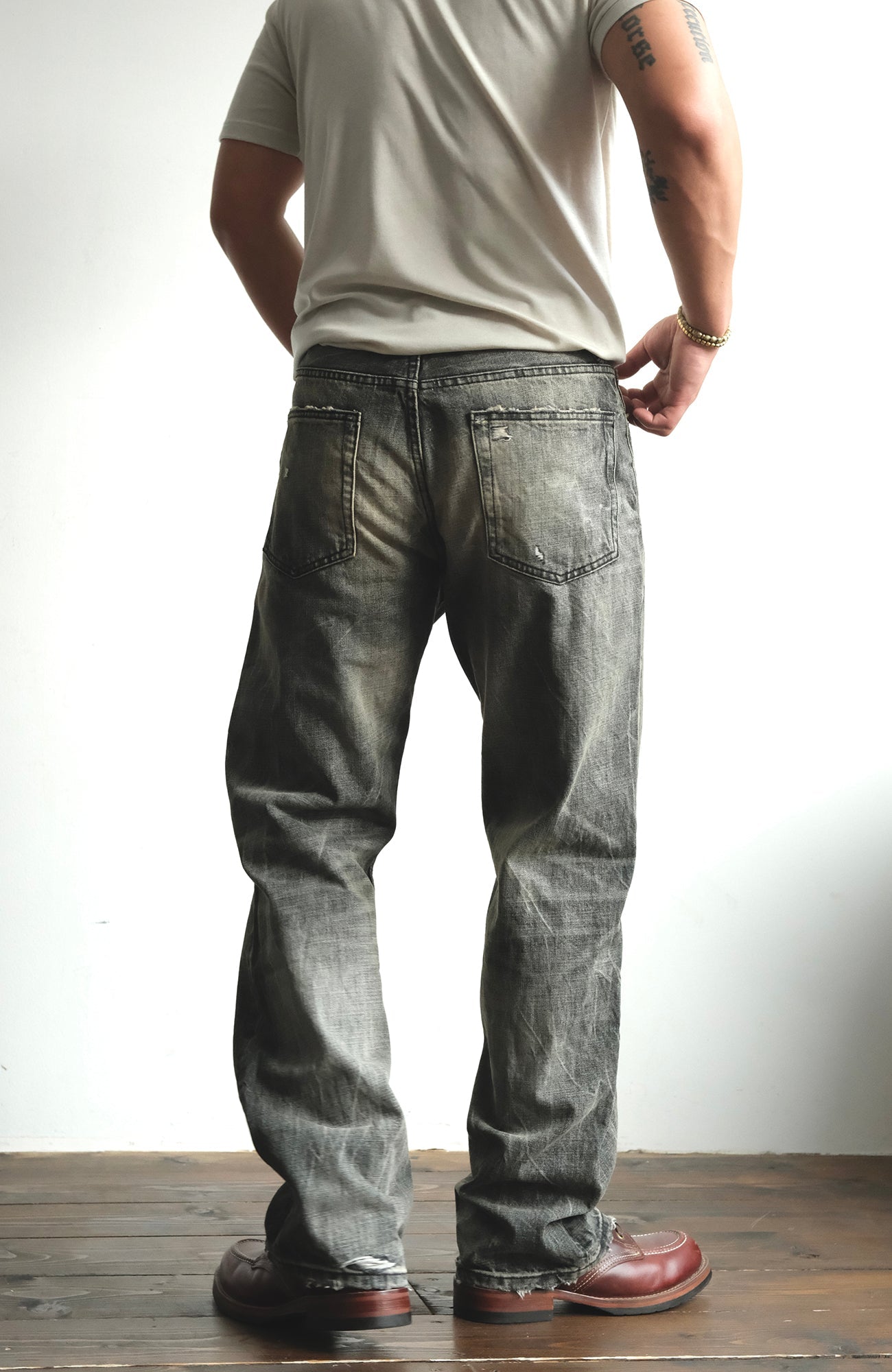 NEIGBORL Wash Distressed Loose-Fit Jeans Black