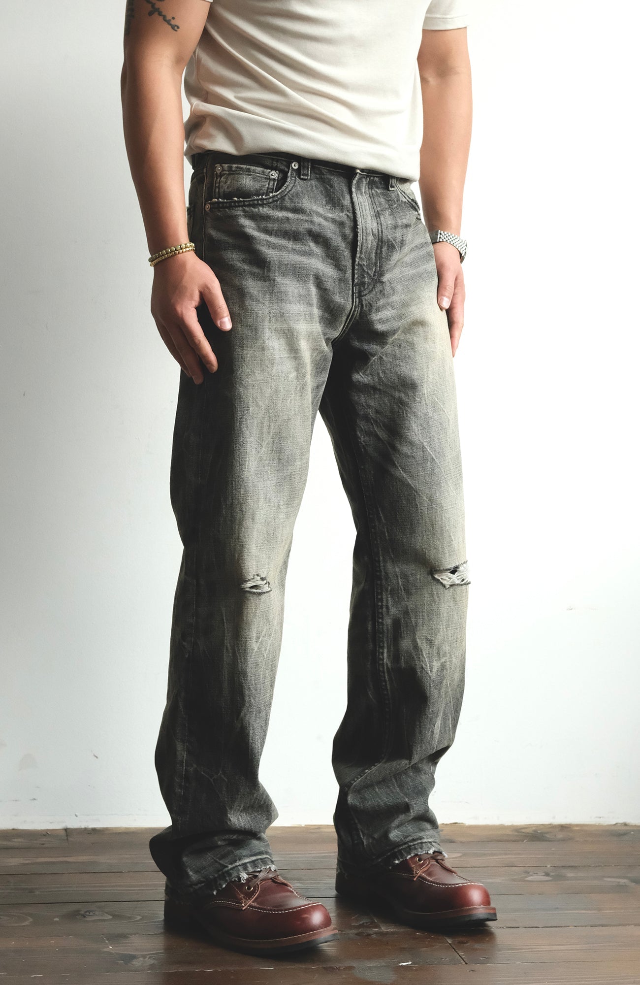 NEIGBORL Wash Distressed Loose-Fit Jeans Black