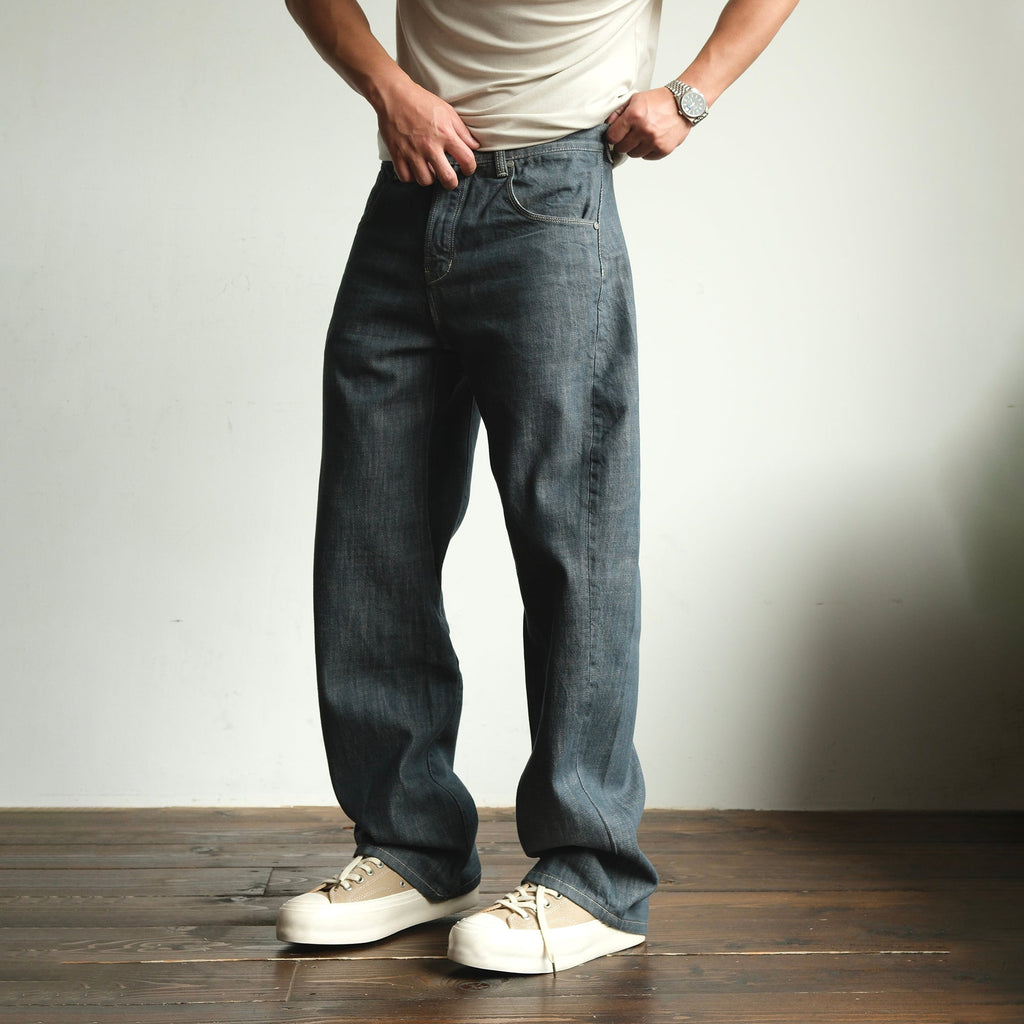 NEIGBORL Back-Buckle Washed Raw Denim Pants