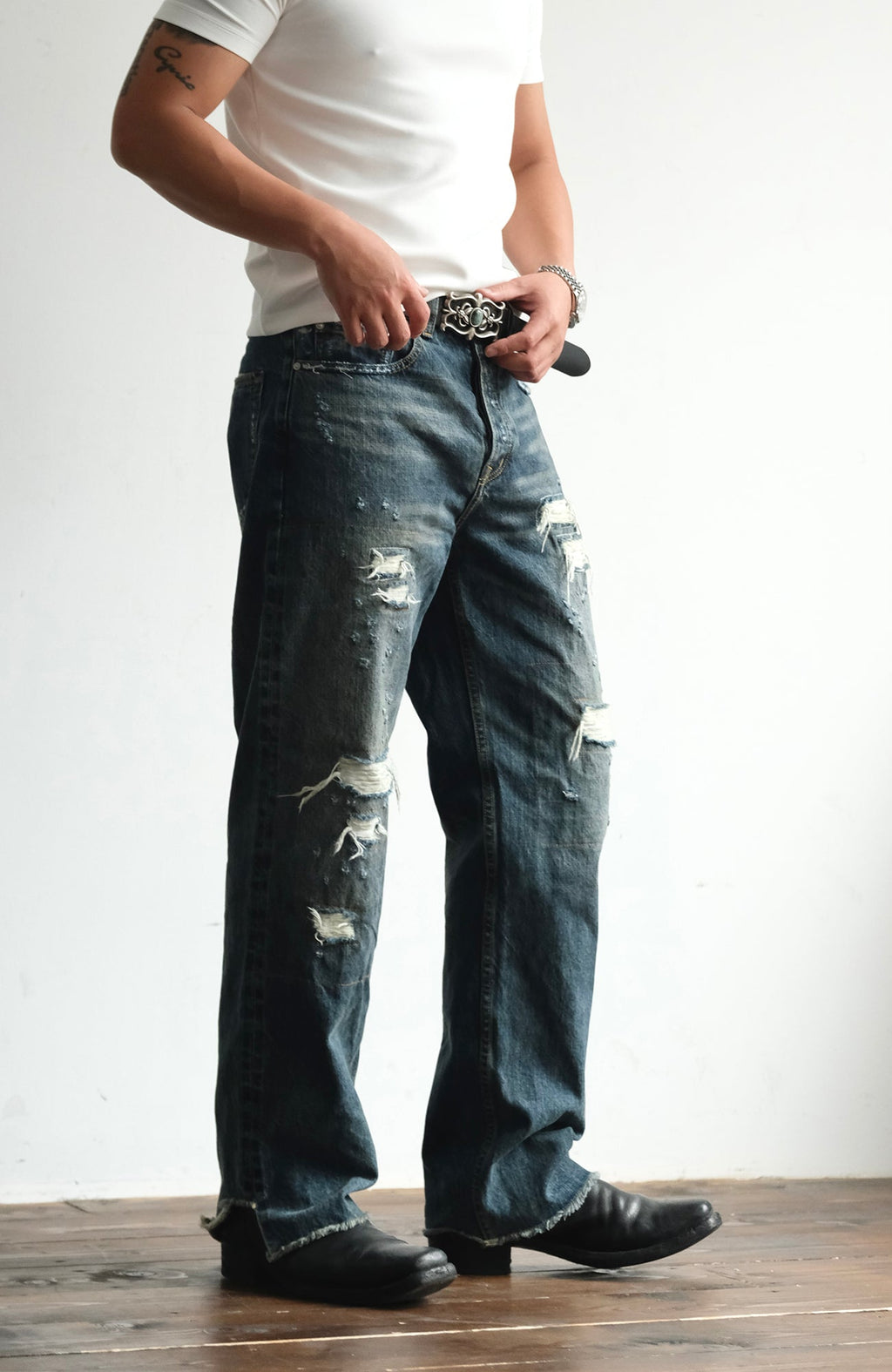 NEIGBORL Distressed Straight-Leg Denim Pants