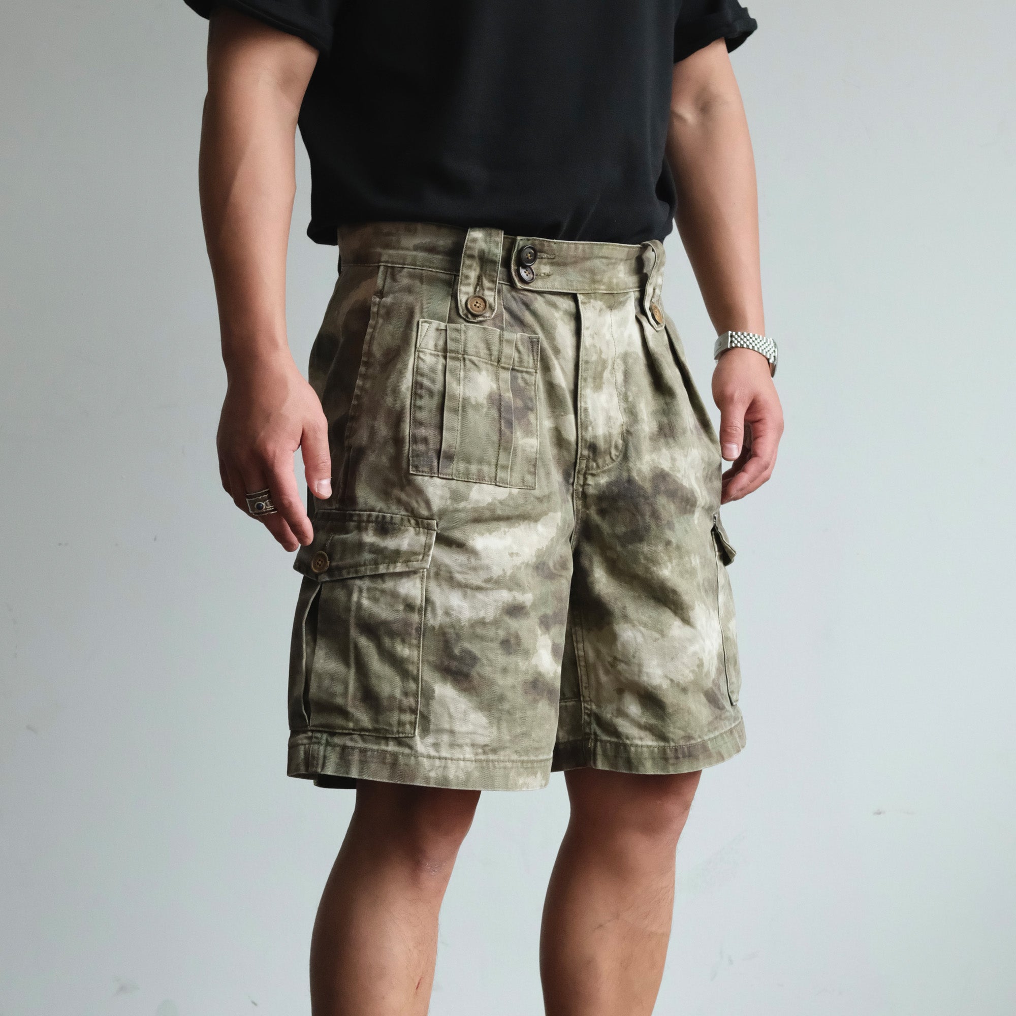 NEIGBORL Retro Washed Camo Cargo Shorts
