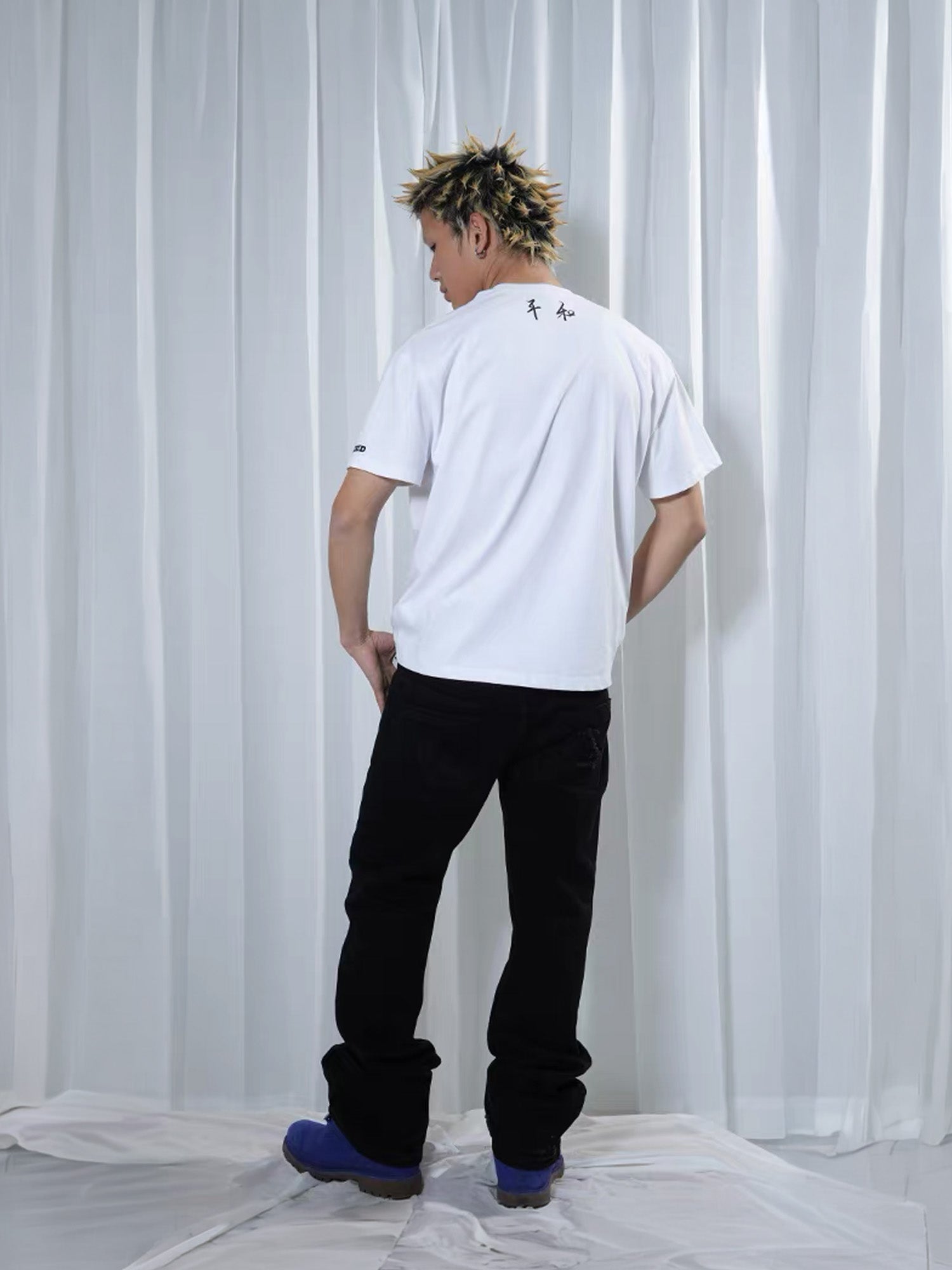 VINKID Double-Waist Script Graphic Jeans