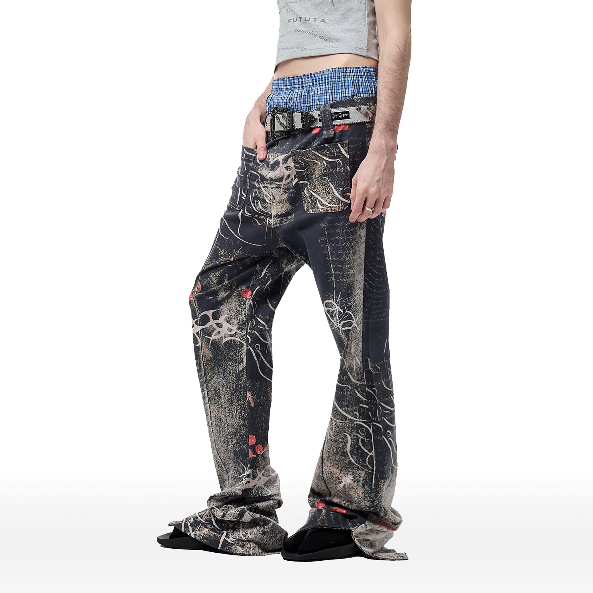 CYCYCY Full-Print Script Flared Jeans