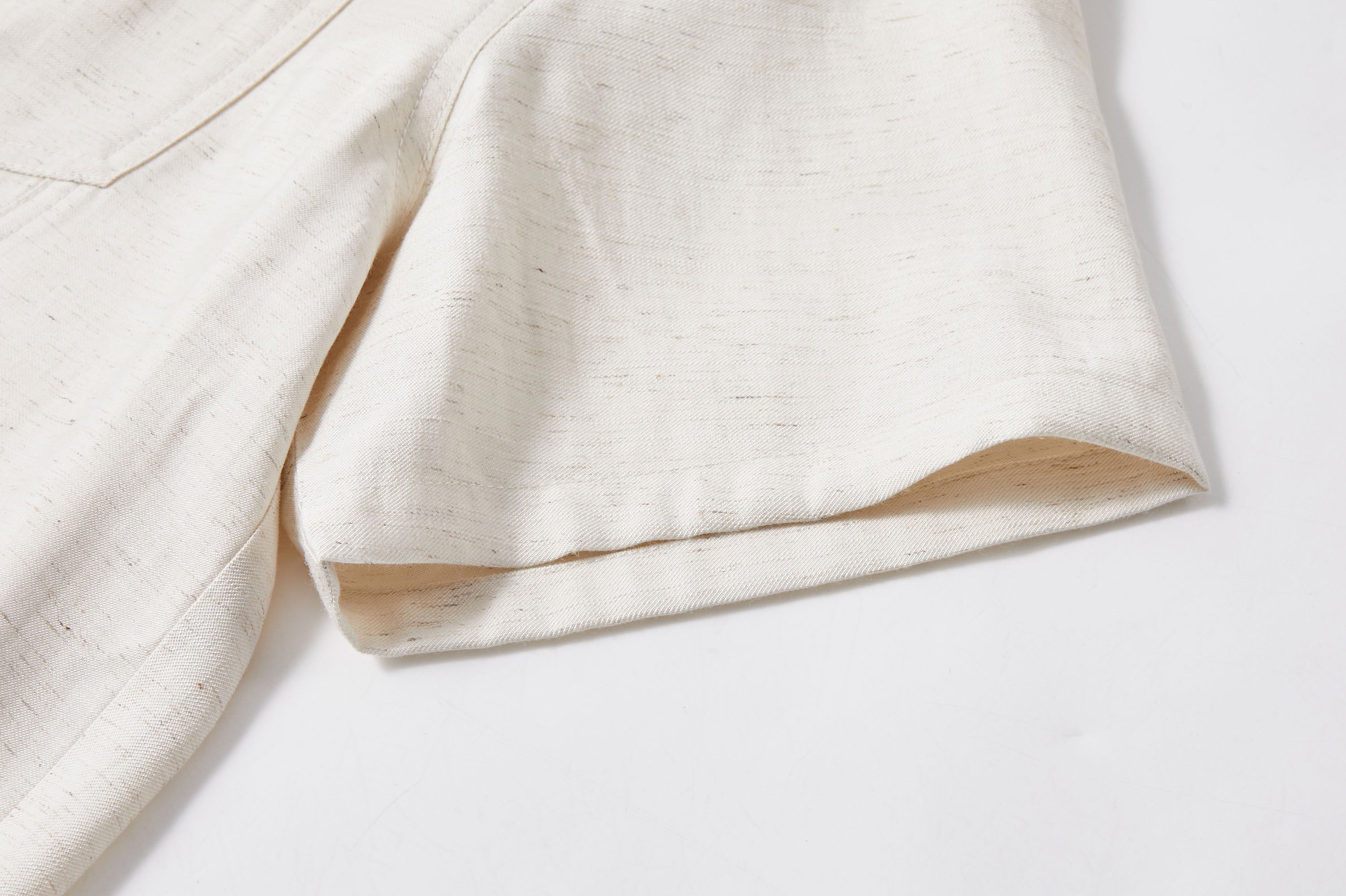 KREATE Contrast Collar Linen Half Shirt