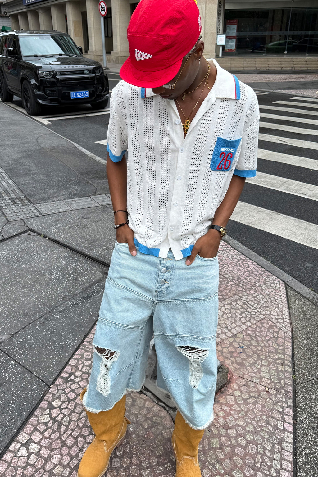 STEEPC Distressed Washed Raw-Edge Denim Shorts
