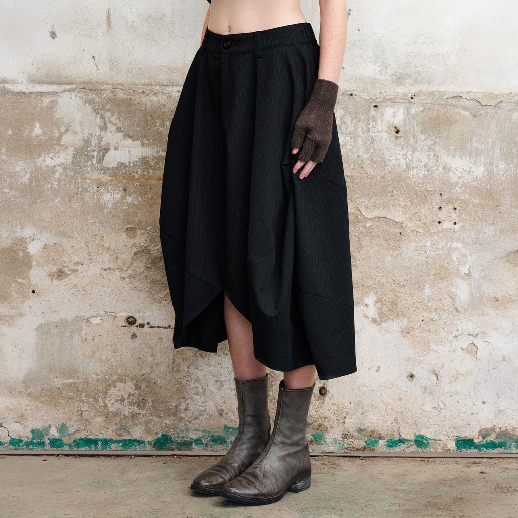 ILNya Nieternite Nifutur Pinstripe Balloon Skort Pants