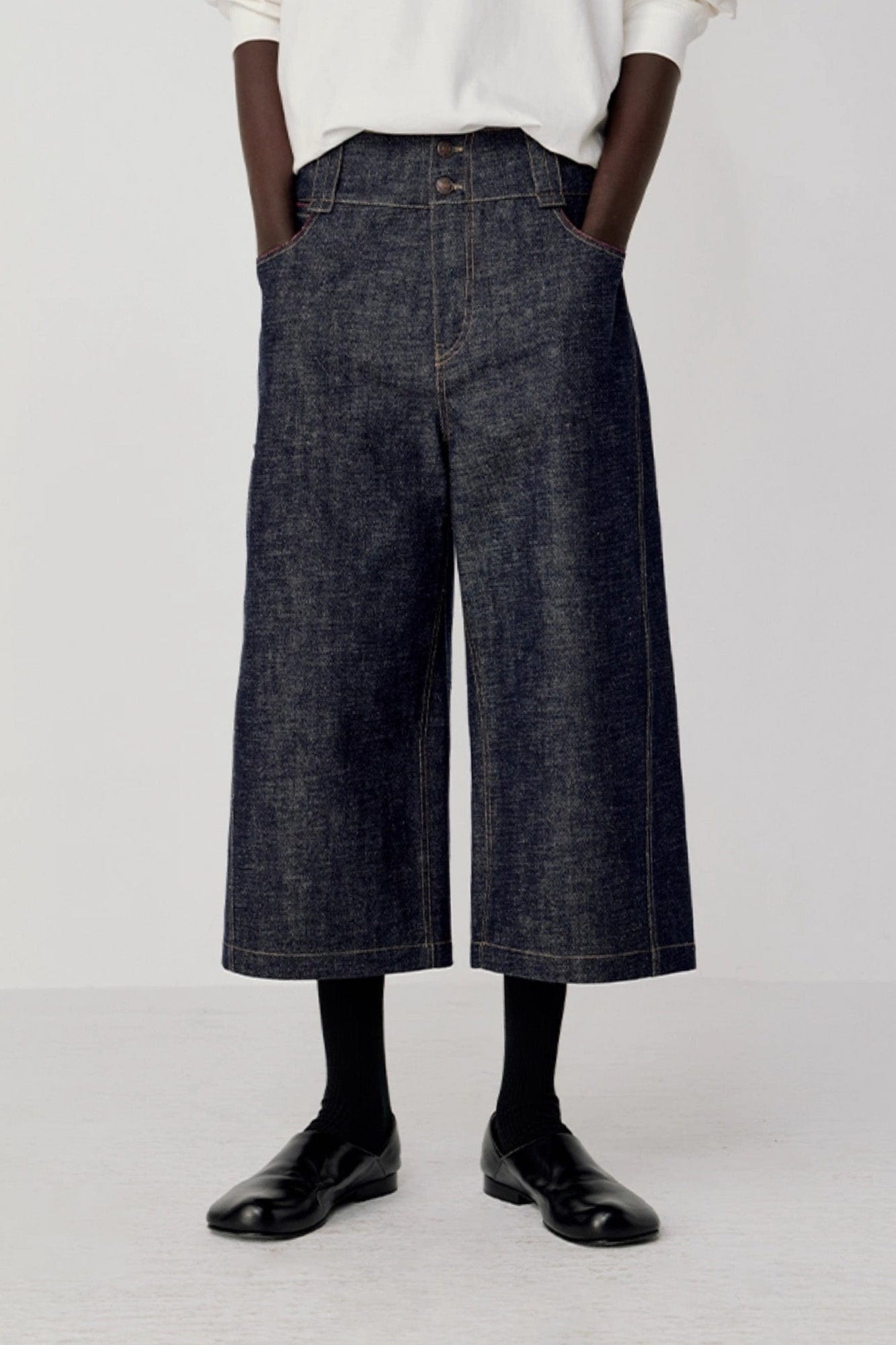 OPICLOTH Essential Stitched Cropped Raw Jeans