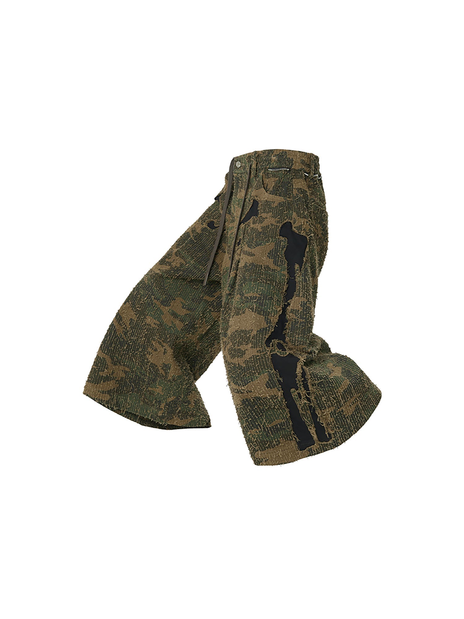 RELABEL Camo Skeleton Patch Shorts