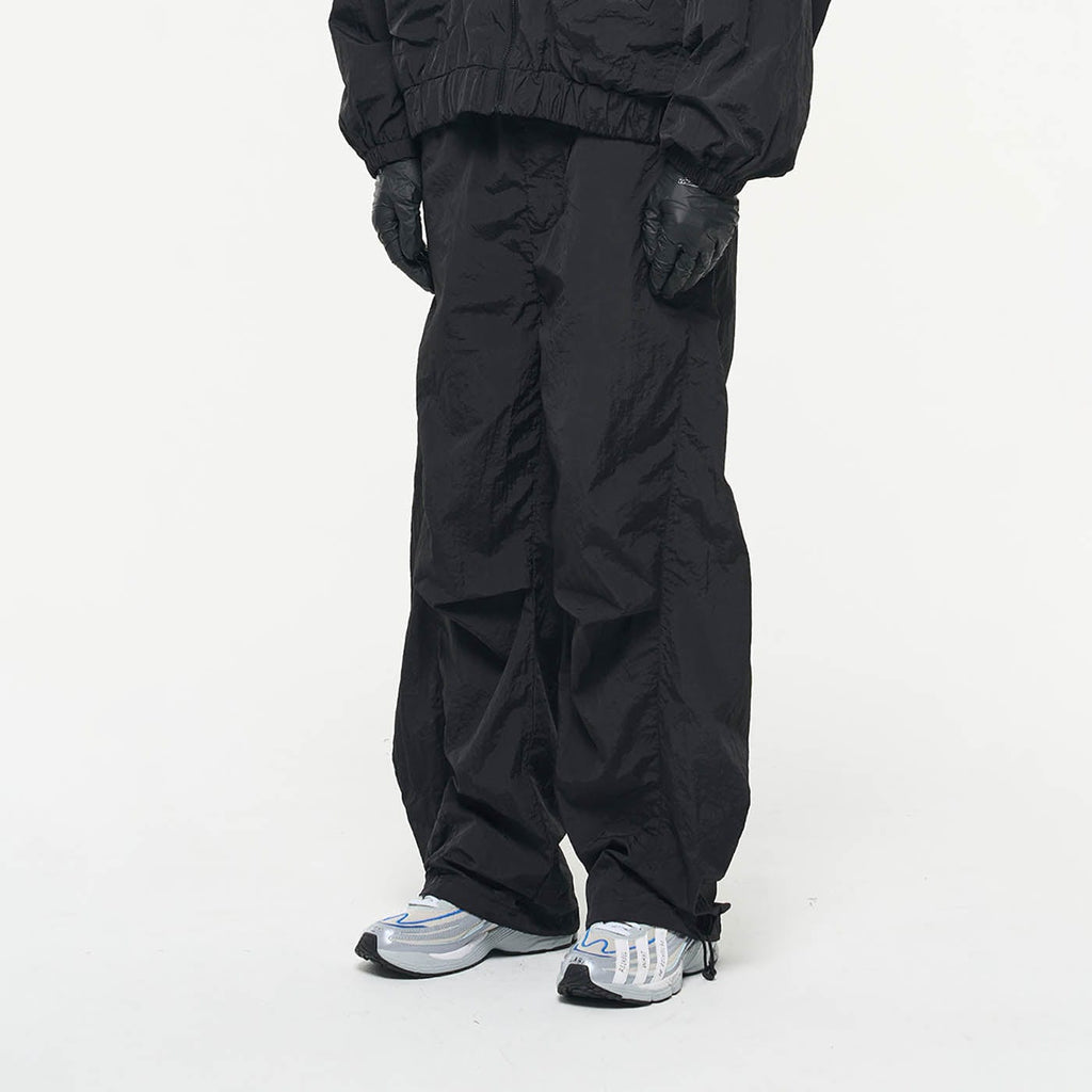 RELABEL Drawstring Pleated Wide-Leg Pants