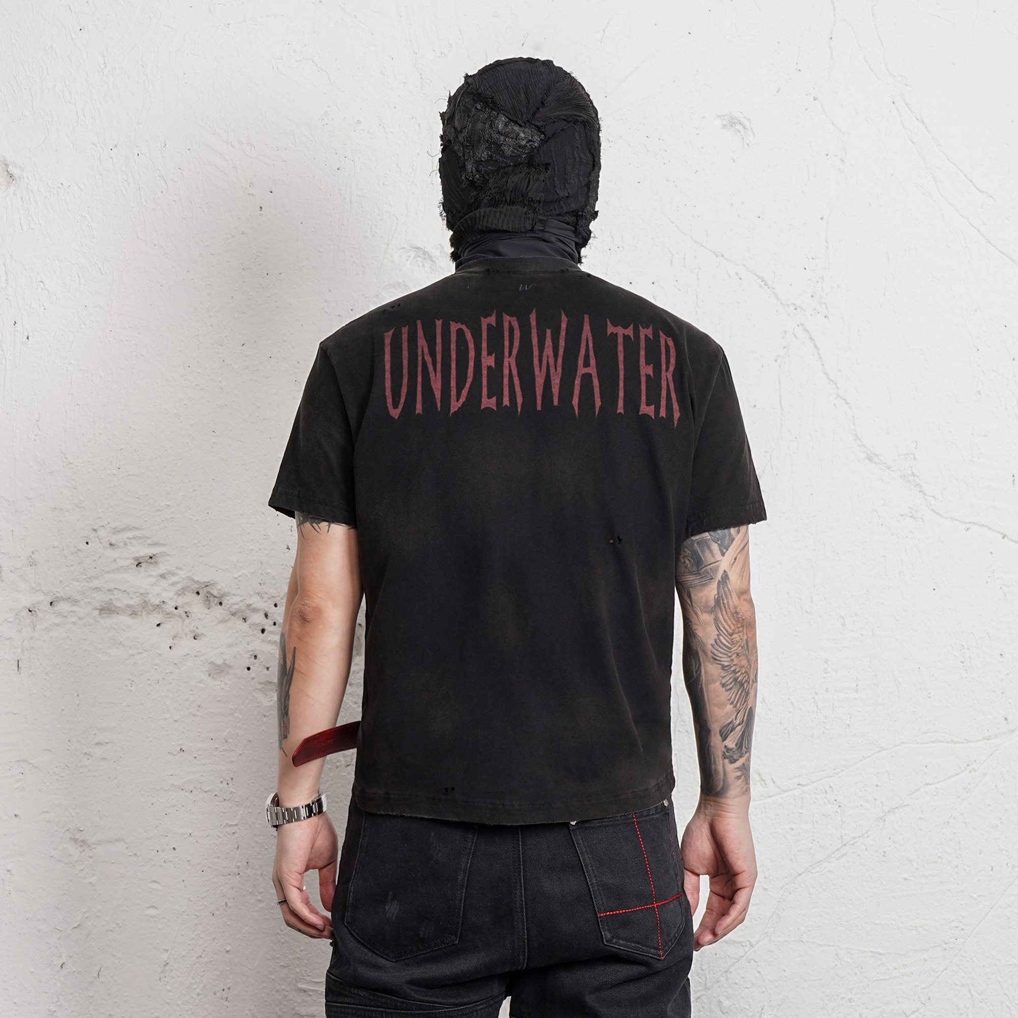 UNDERWATER Washed Distressed Graphic T-Shirt