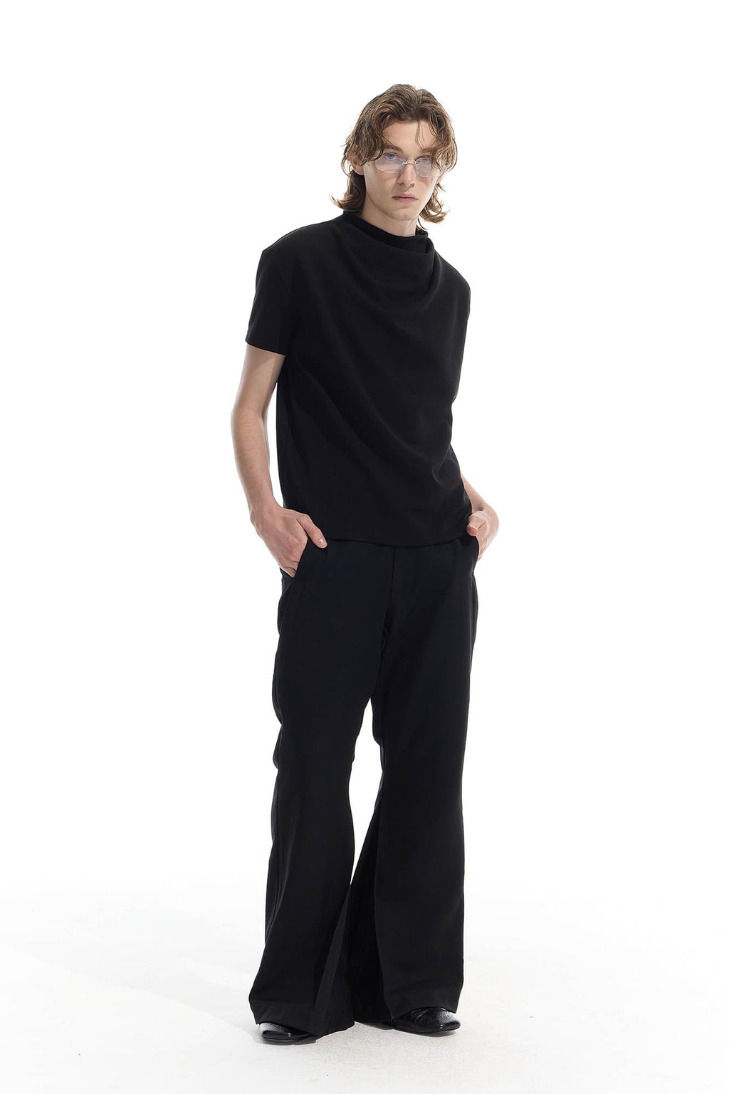 WHISTLEHUNTER Essential Crinkled Mock T-Shirt