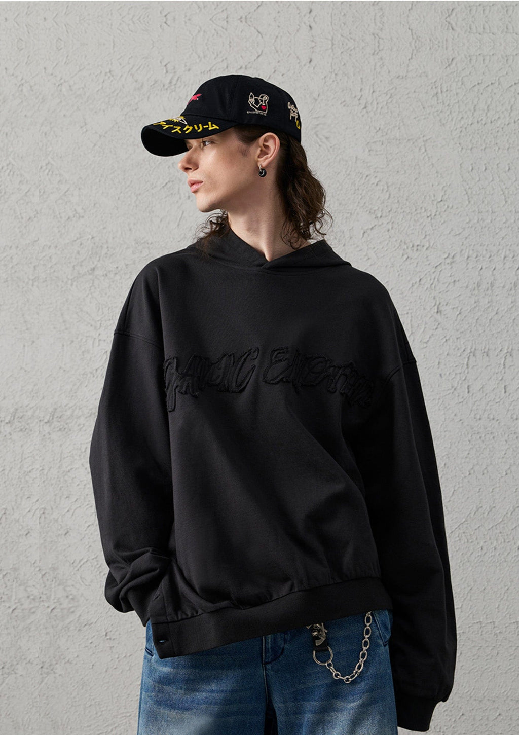 ORGANIC EMOTION Asymmetrical Hem LOGO Embroidered Hoodie