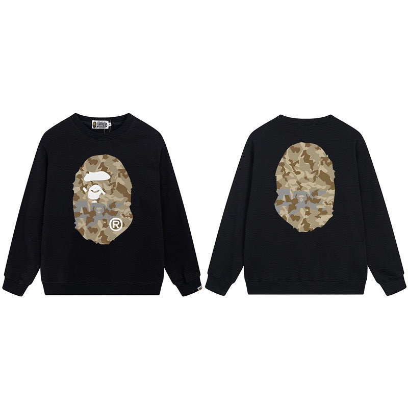 A BATHING APE Camo Ape Head Black Crewneck Sweatshirt