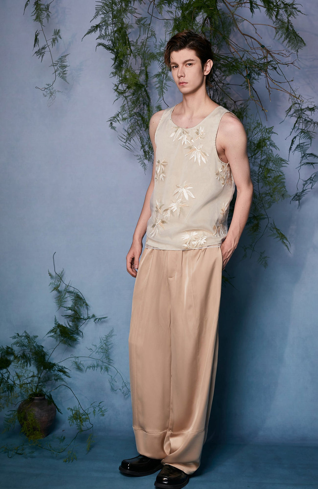 JIECHI Bamboo Embroidered Tank Top