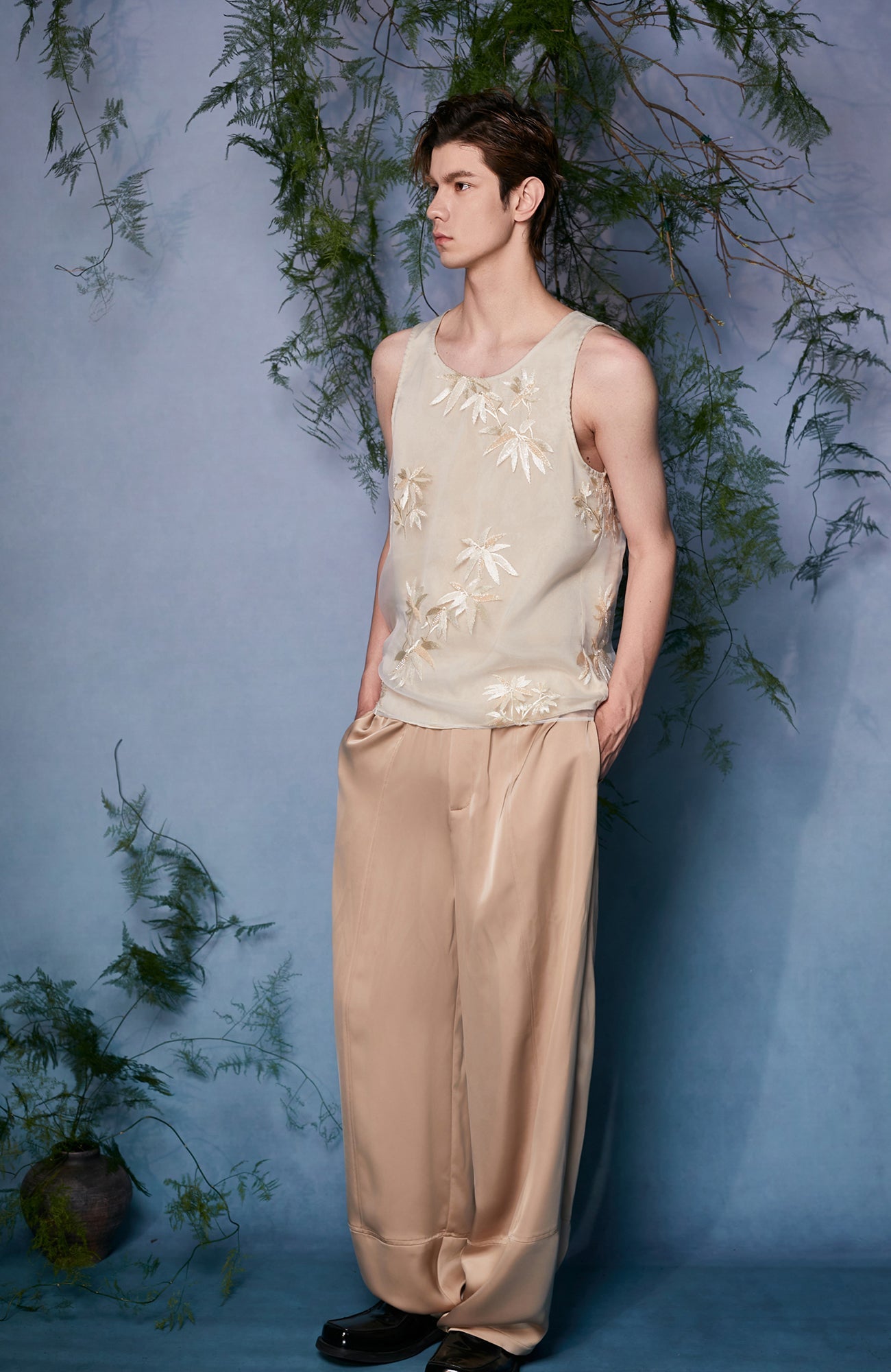 JIECHI Bamboo Embroidered Tank Top