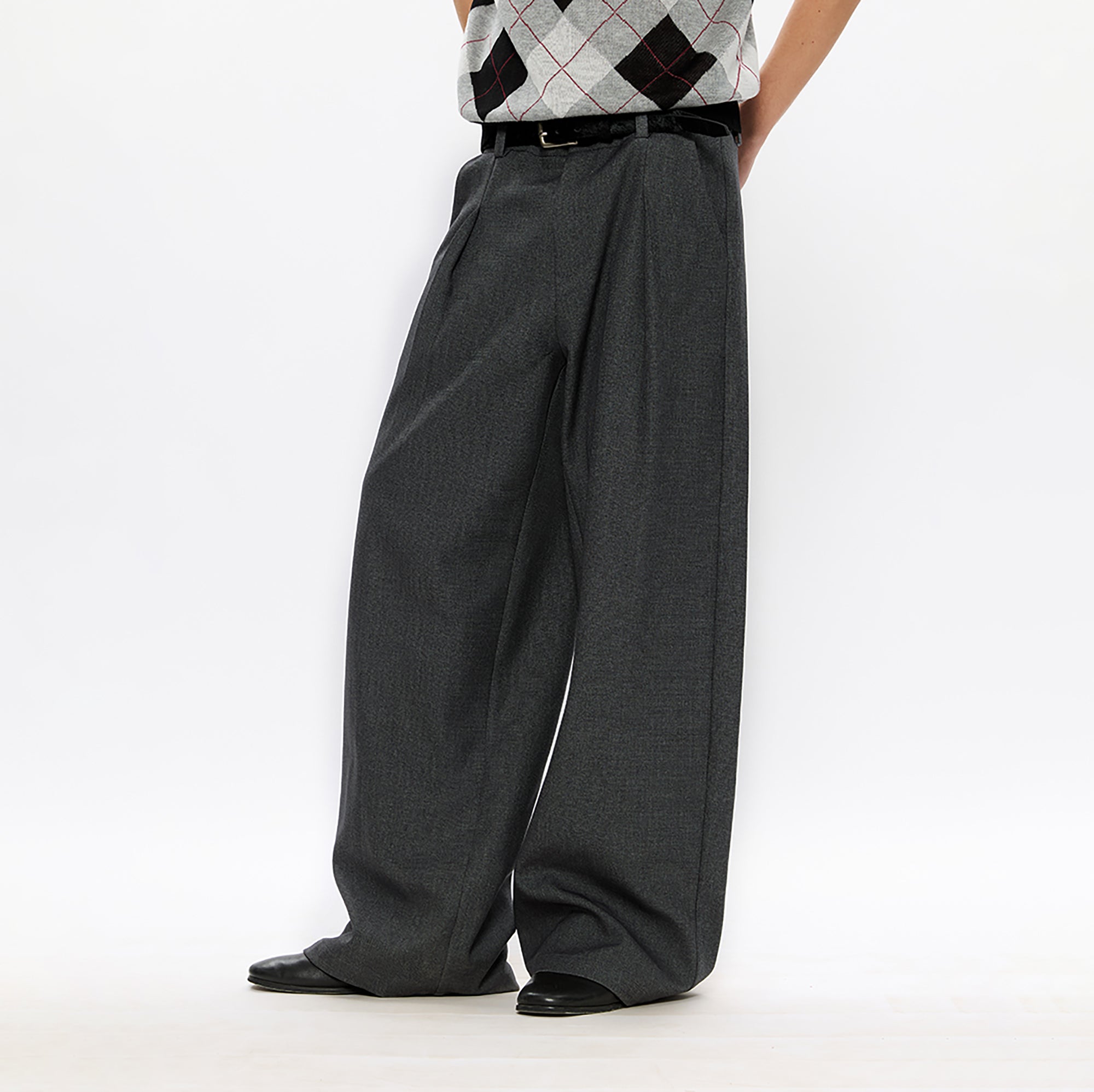KREATE Classic Shadow Check Pleated Wide Trousers