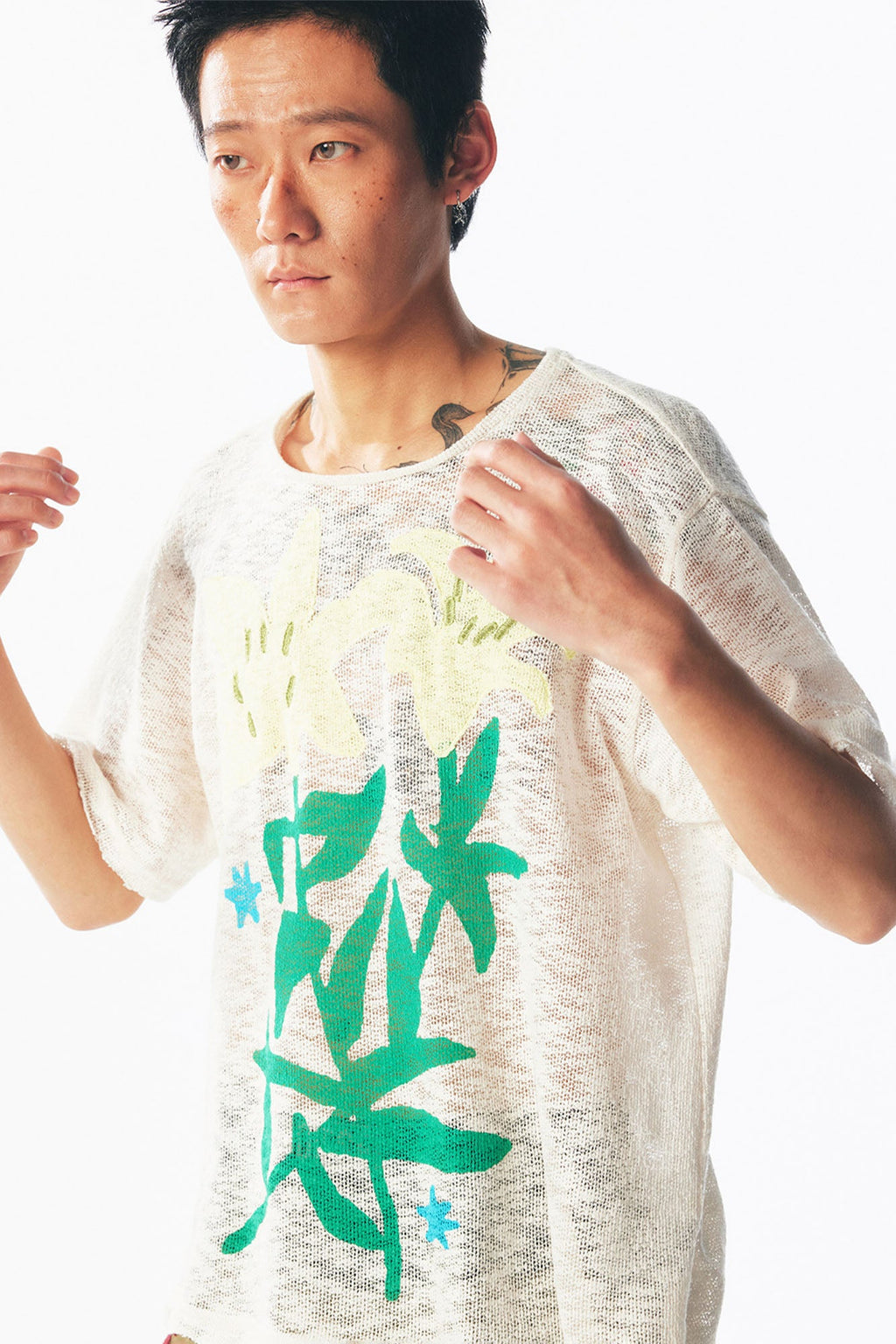 1997 POSTOFFICE Distressed Sheer Lily Flower Tee