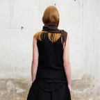 ILNya Nieternite Nifutur Deconstructed Graphic Knit Tank Top Black