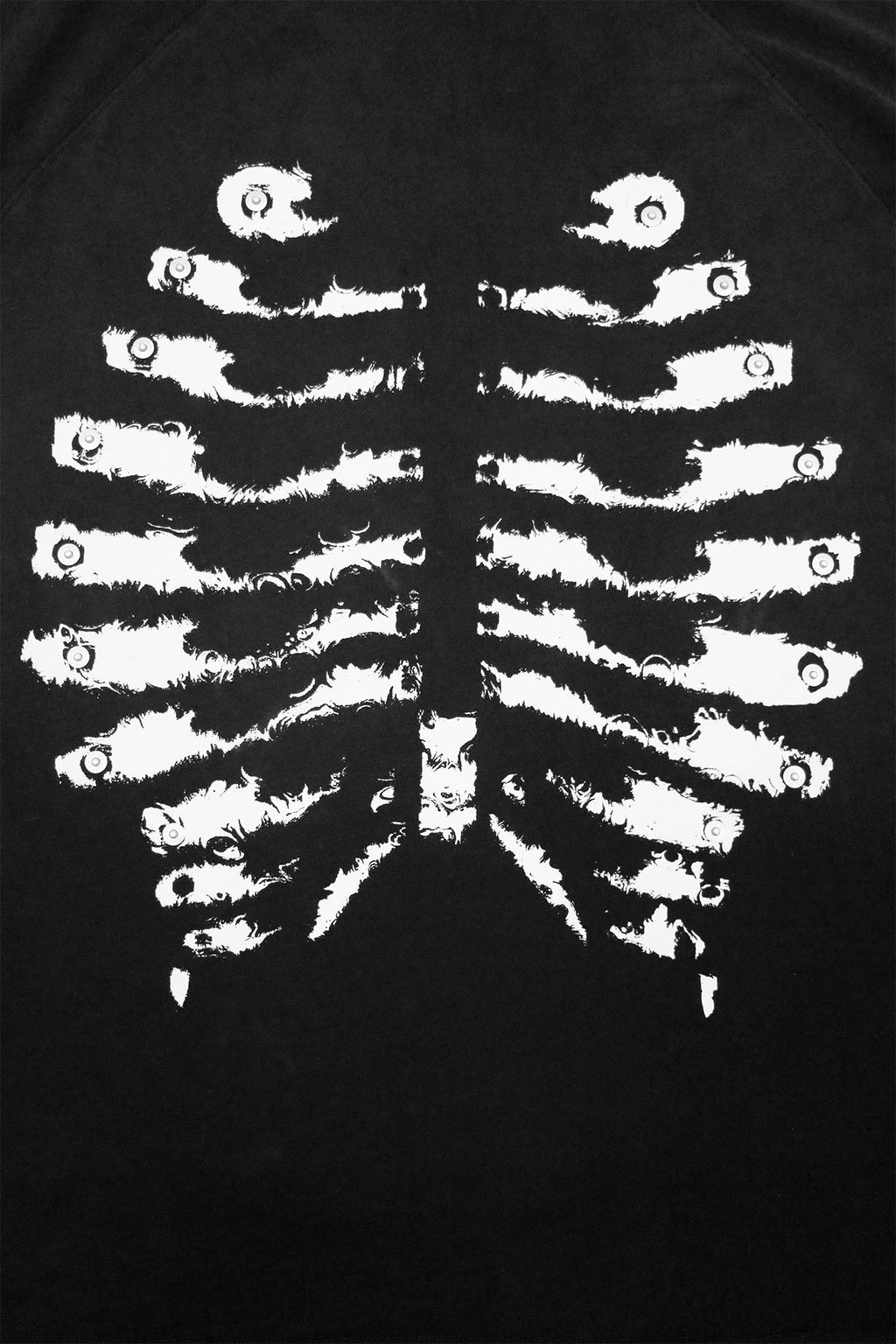 RELABEL Skeleton Graphic Rivet Long-Sleeve Tee