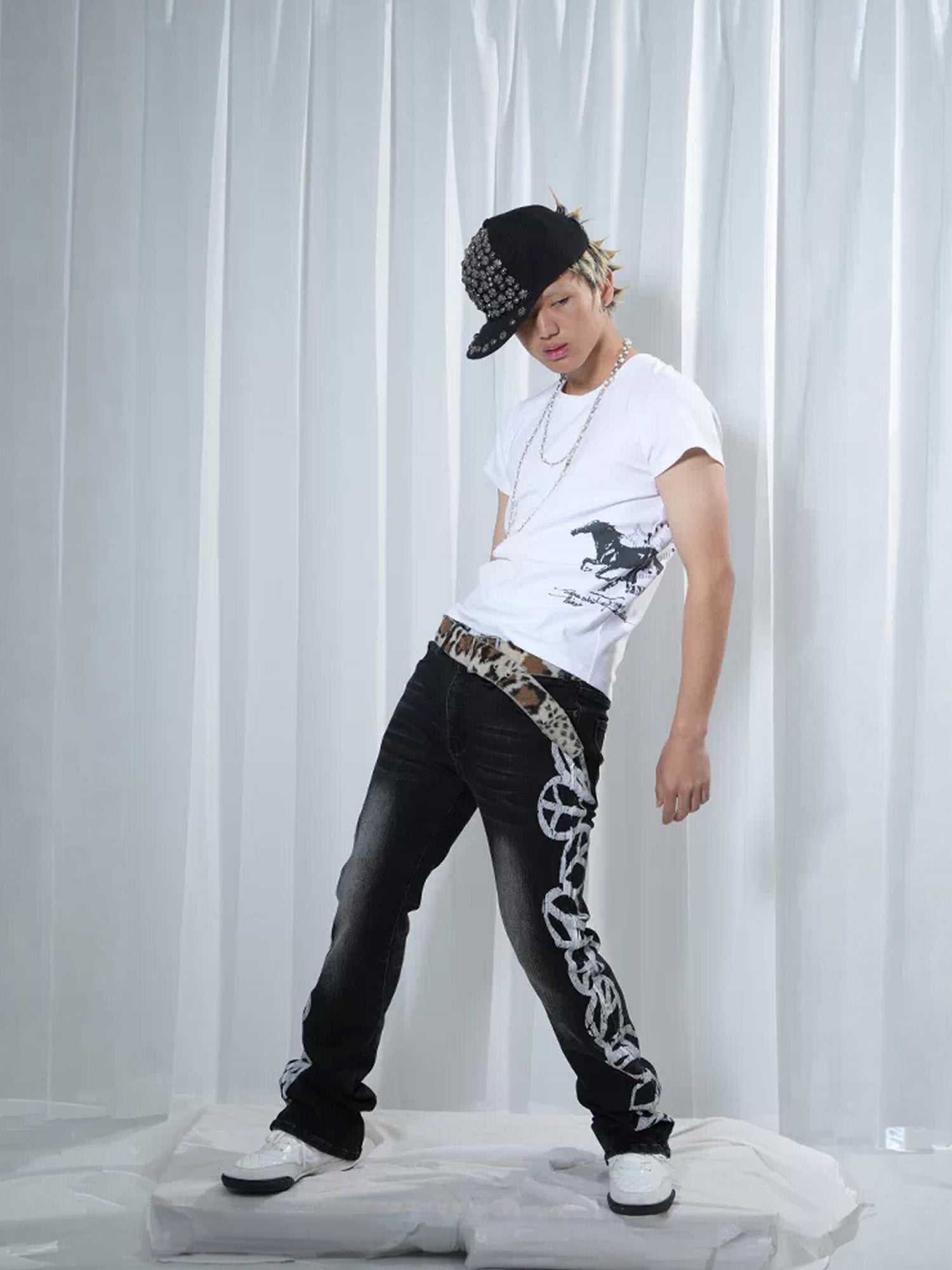 VINKID Peace Graphic Washed Jeans