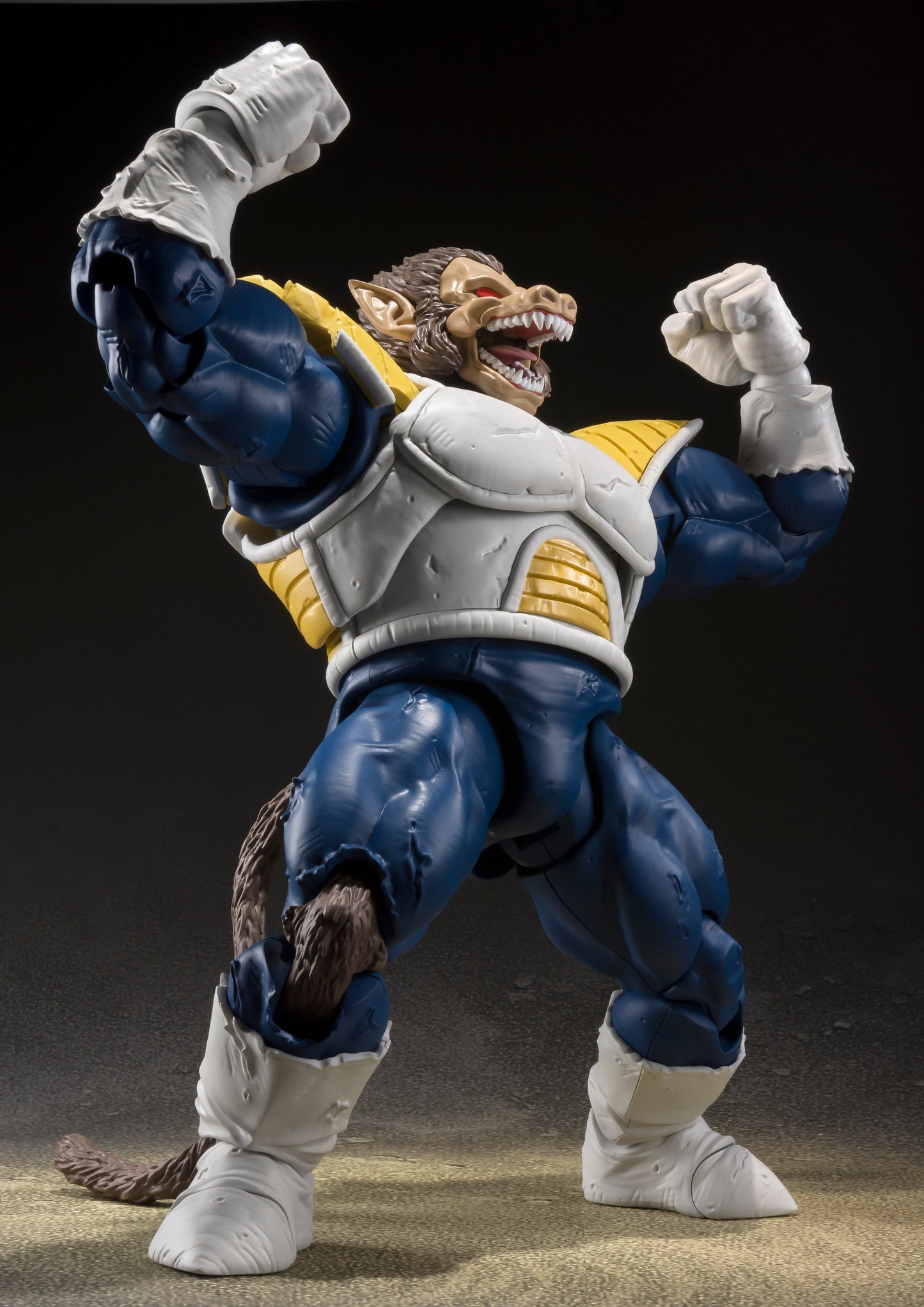 S.H. Figuarts Dragon Ball Z Great Ape Oozaru Vegeta Action Figure