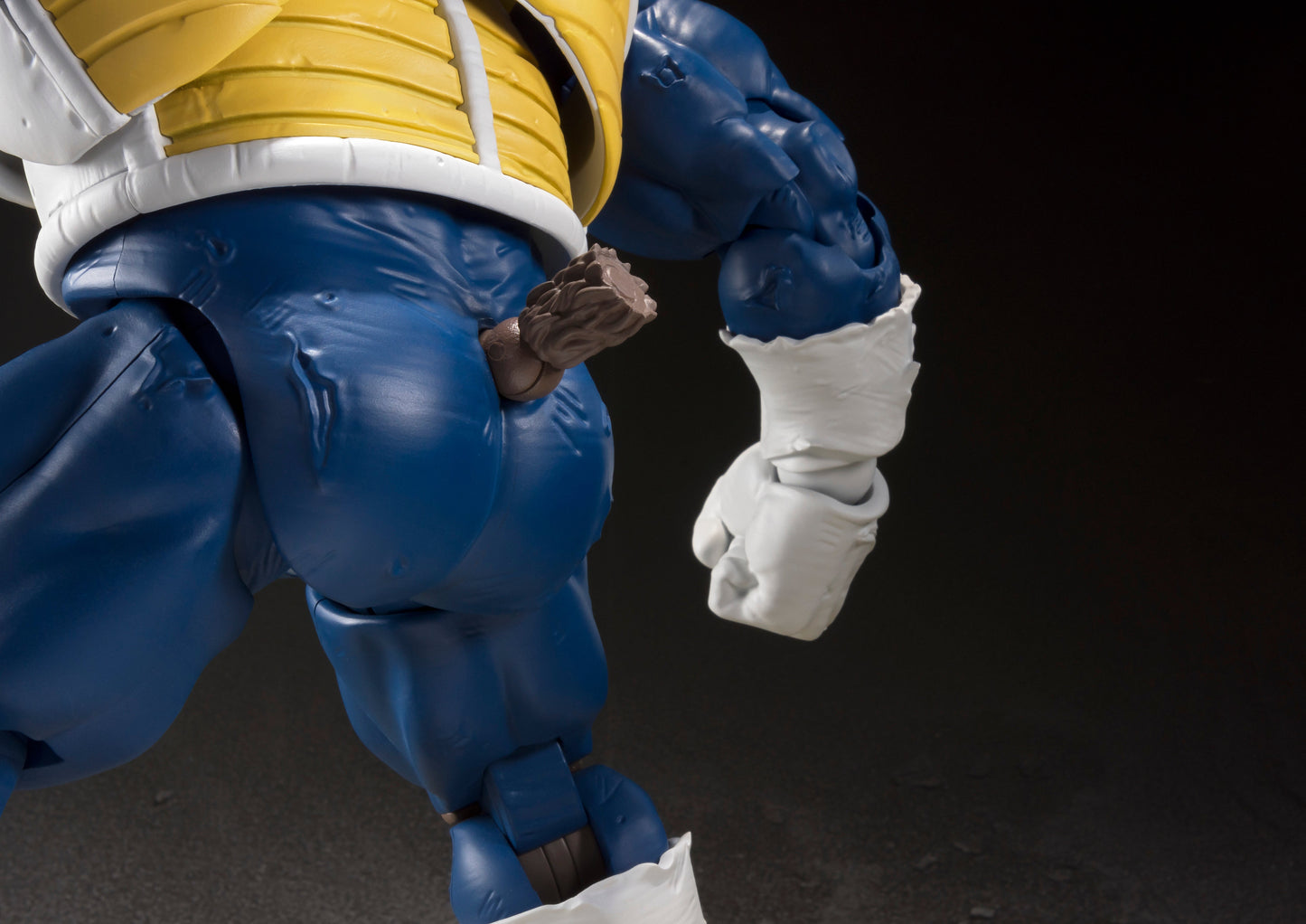 S.H. Figuarts Dragon Ball Z Great Ape Oozaru Vegeta Action Figure
