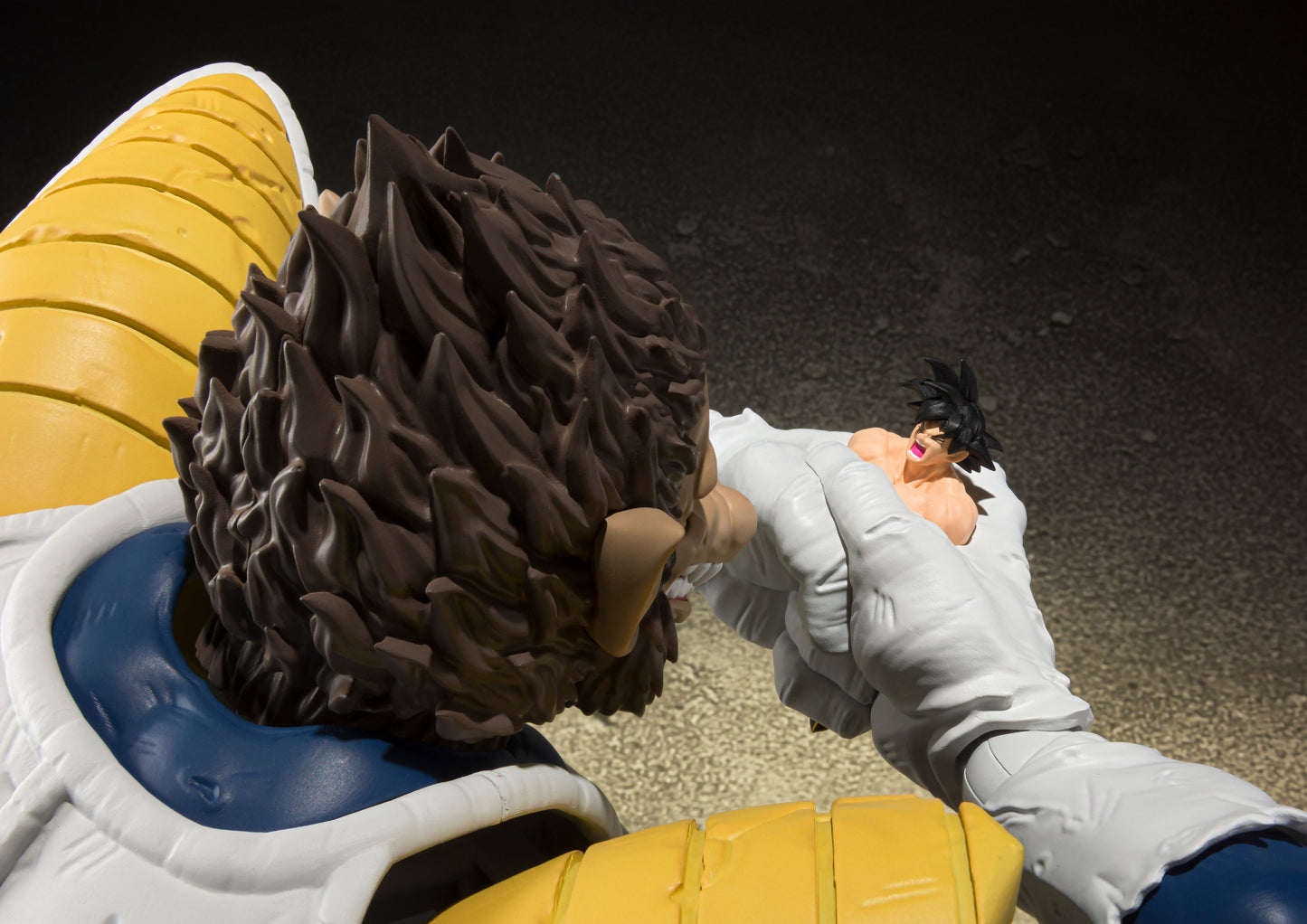 S.H. Figuarts Dragon Ball Z Great Ape Oozaru Vegeta Action Figure