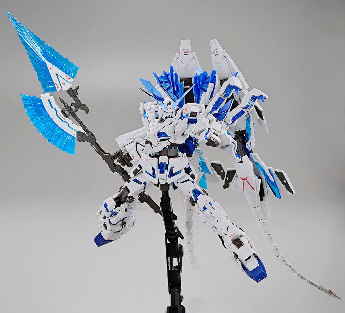 Gundam 1/144 RG Unicorn Gundam Perfectibility The Gundam Base Limited Model Kit Exclusive