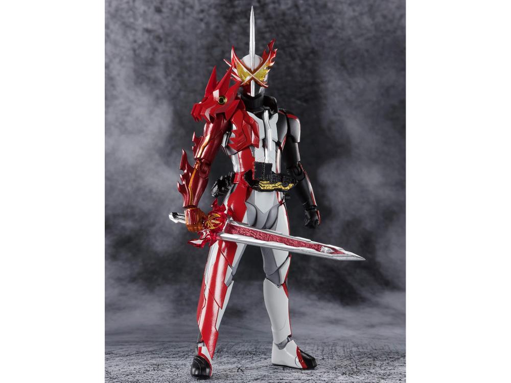 S.H. Figuarts Masked Kamen Rider Saber Kamen Rider Saber Brave Dragon Action Figure