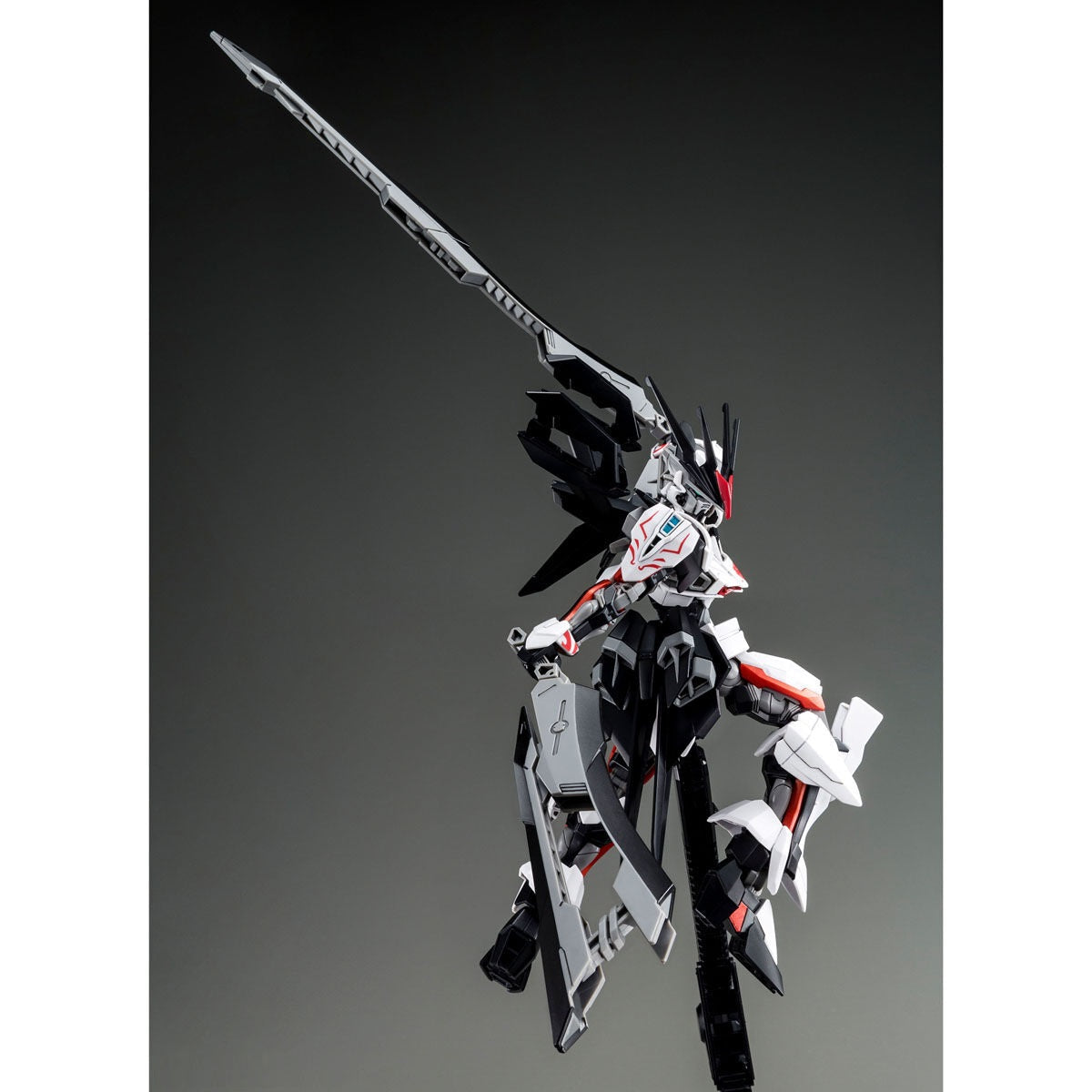 Gundam 1/144 HG Seed Astray MHF-01Ω Load Astray Ω Model Kit Exclusive