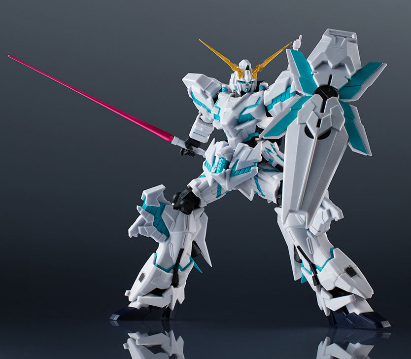 Gundam Universe RX-0 Unicorn Gundam (Awakened) Gundam Unicorn Action Figure