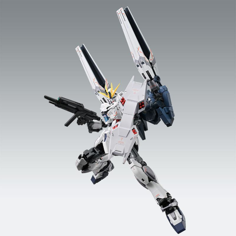 Gundam 1/100 MG Narrative Gundam B-Packs Ver. Ka Model Kit Exclusive