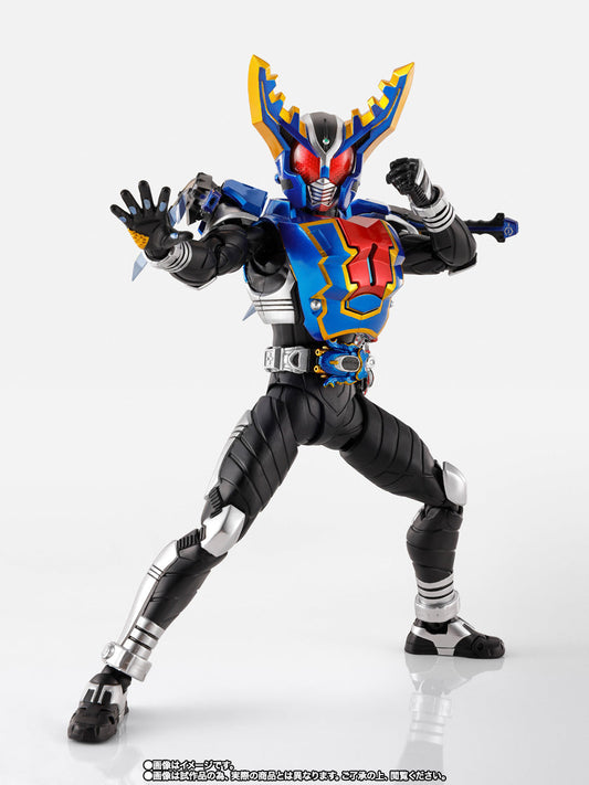 S.H. Figuarts Shinkocchou Seihou Kamen Rider Kabuto Kamen Rider Gatack Hyper Form Action Figure
