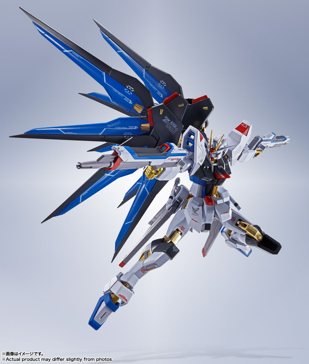 Bandai Metal Robot Spirits Gundam Seed Destiny ZGMF-X20A Strike Freedom Gundam [Re:Coordinate] Action Figure