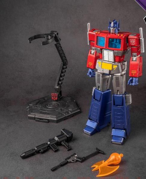 Yolopark Transformers AMK Pro Series Optimus Prime Model Kit