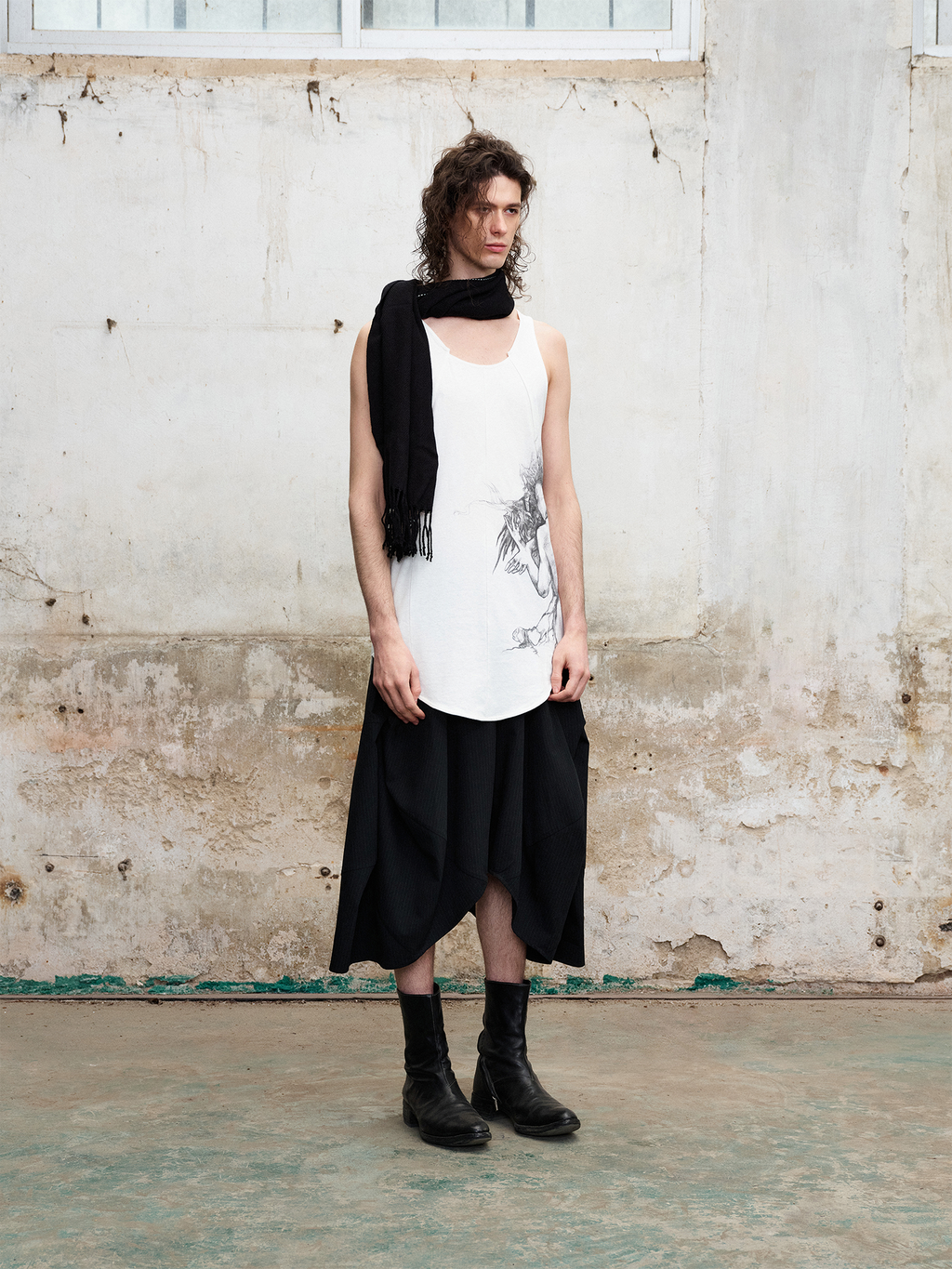 ILNya Nieternite Nifutur Spliced Graphic Tank Top