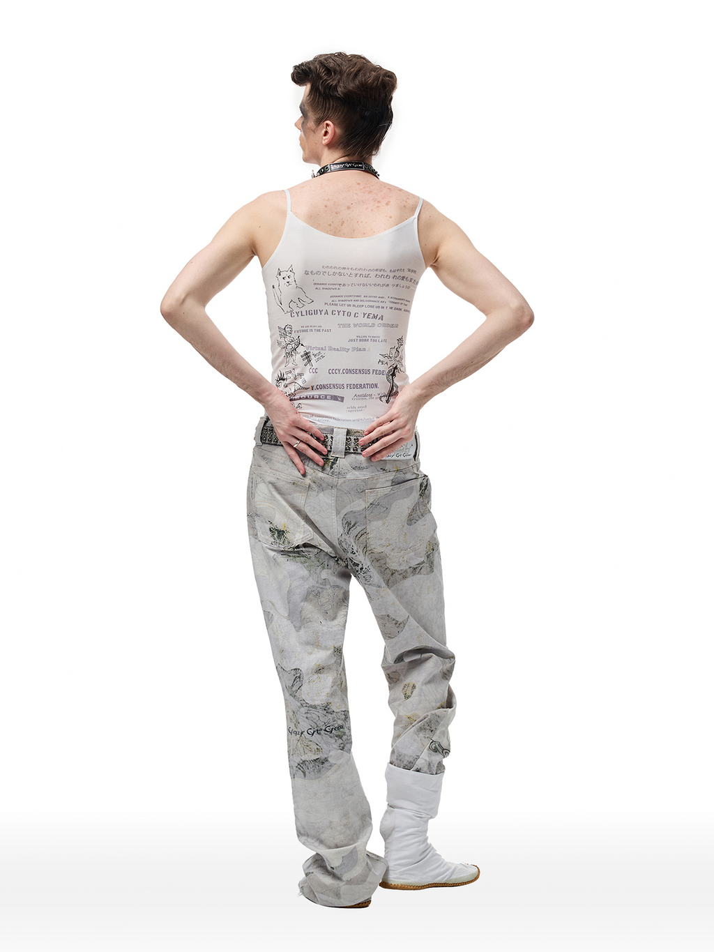 CYCYCY Floral Lace Full-Print Flared Jeans