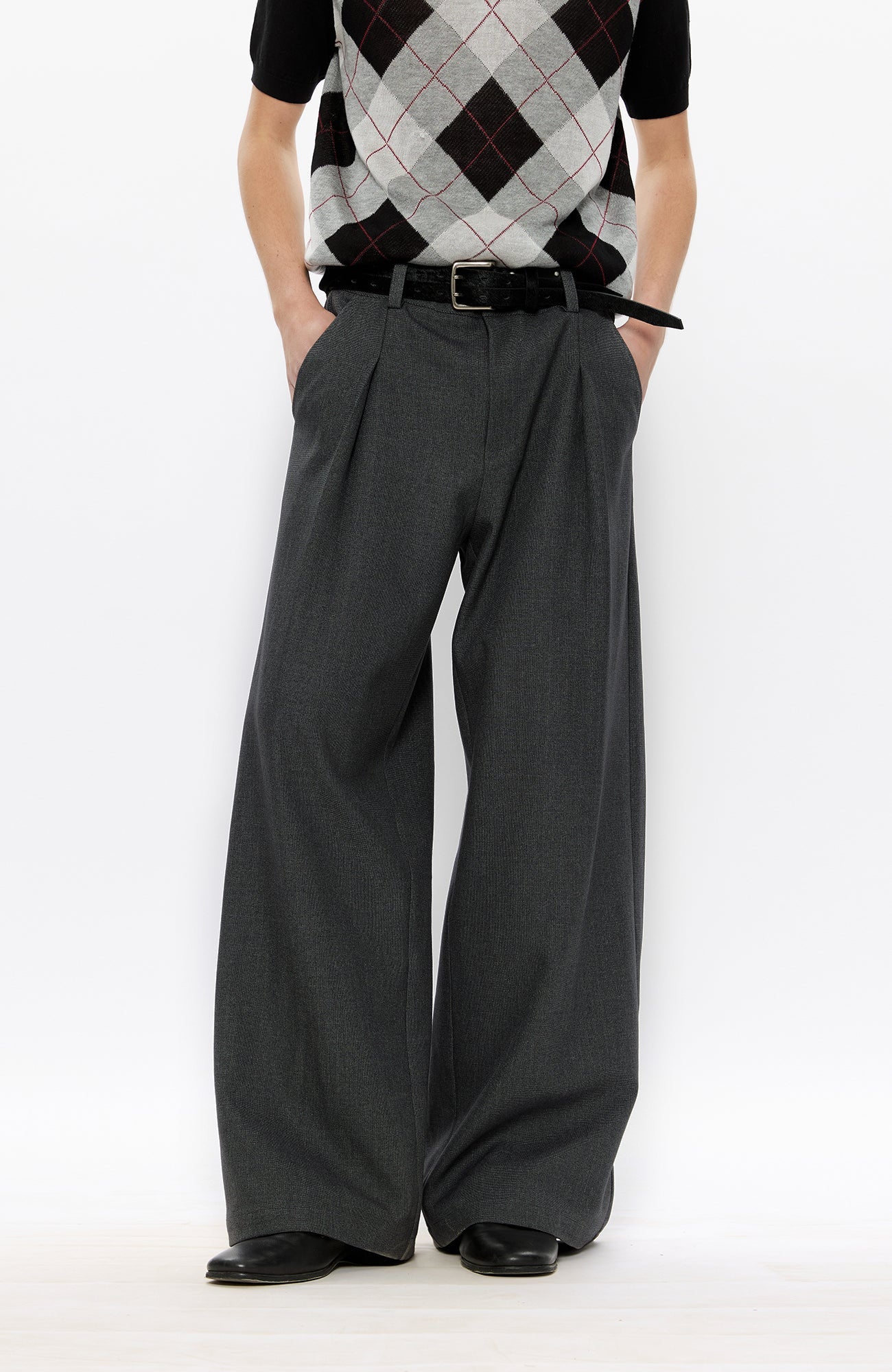 KREATE Classic Shadow Check Pleated Wide Trousers