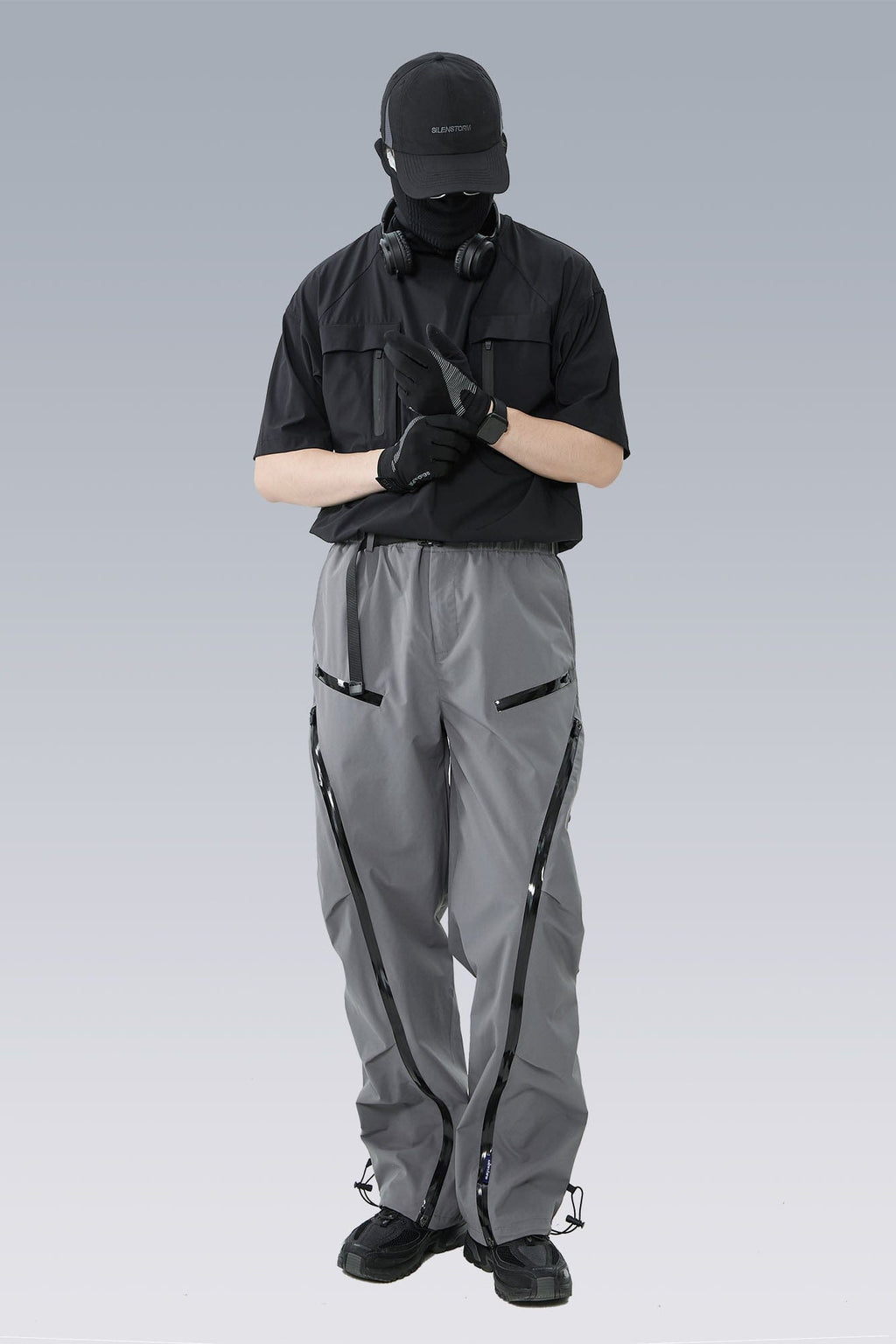 SILENSTORM Arc-Zip Crinkled Water-Repellent Utility Pants