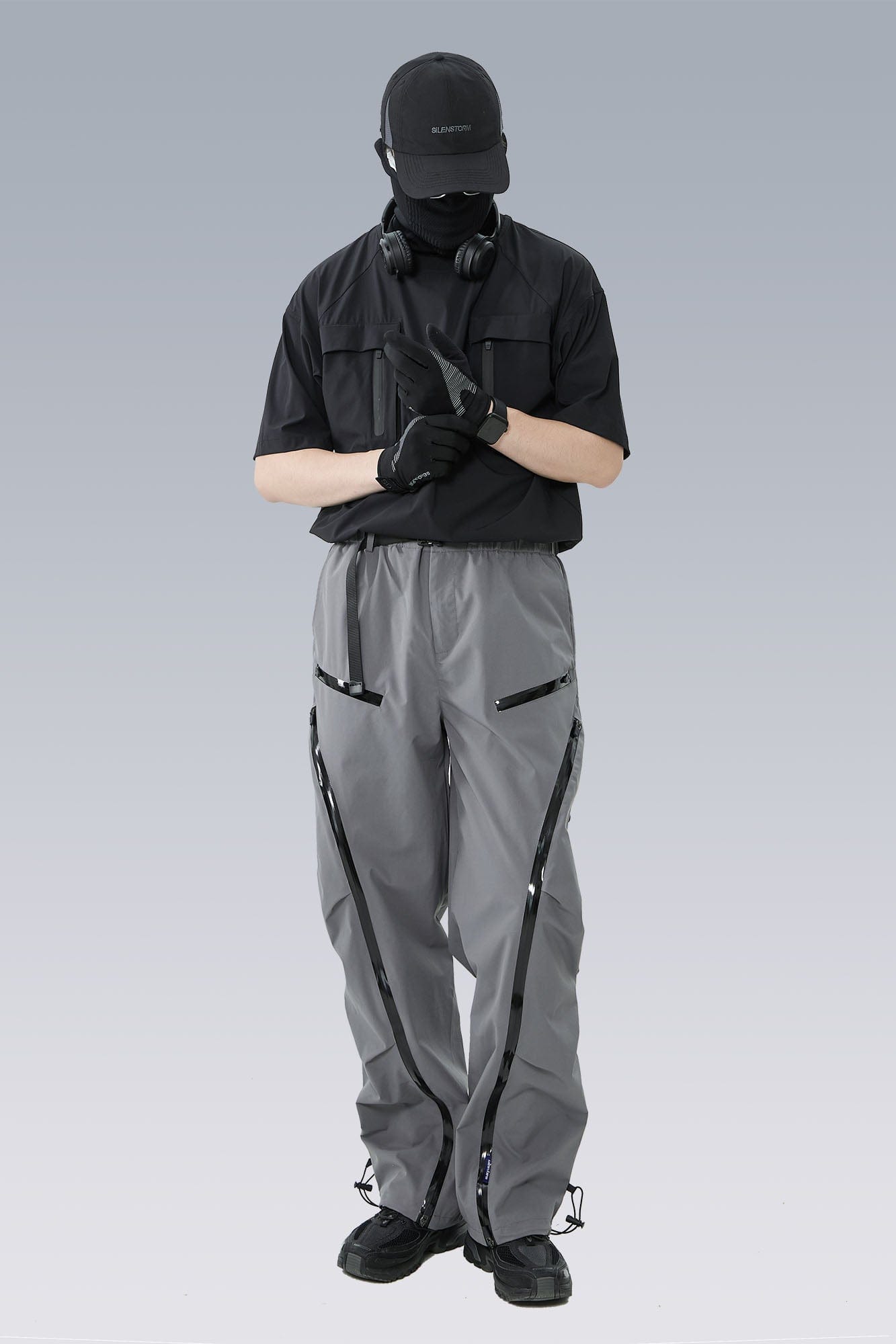 SILENSTORM Arc-Zip Crinkled Water-Repellent Utility Pants