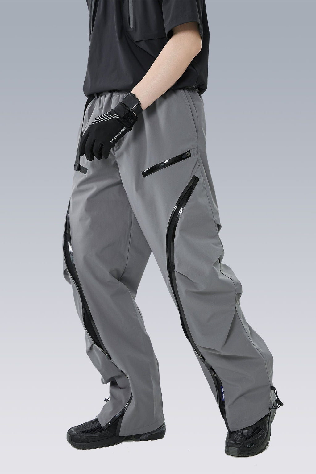 SILENSTORM Arc-Zip Crinkled Water-Repellent Utility Pants