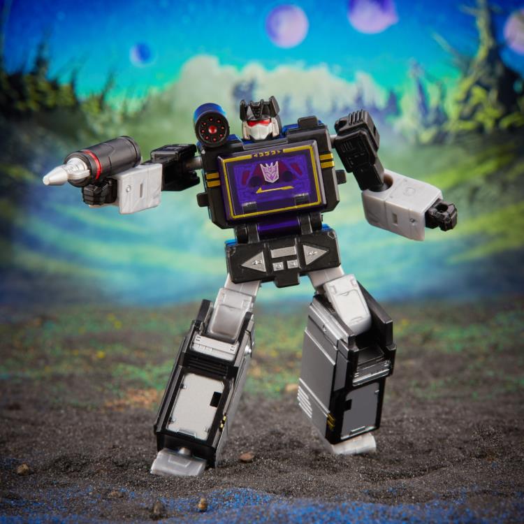 Transformers Generations Legacy Evolution Core Class Soundblaster Action Figure