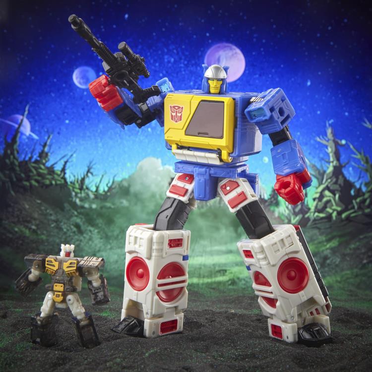 Transformers Generations Legacy Evolution Voyager Class Twincast and Autobot Rewind Action Figure