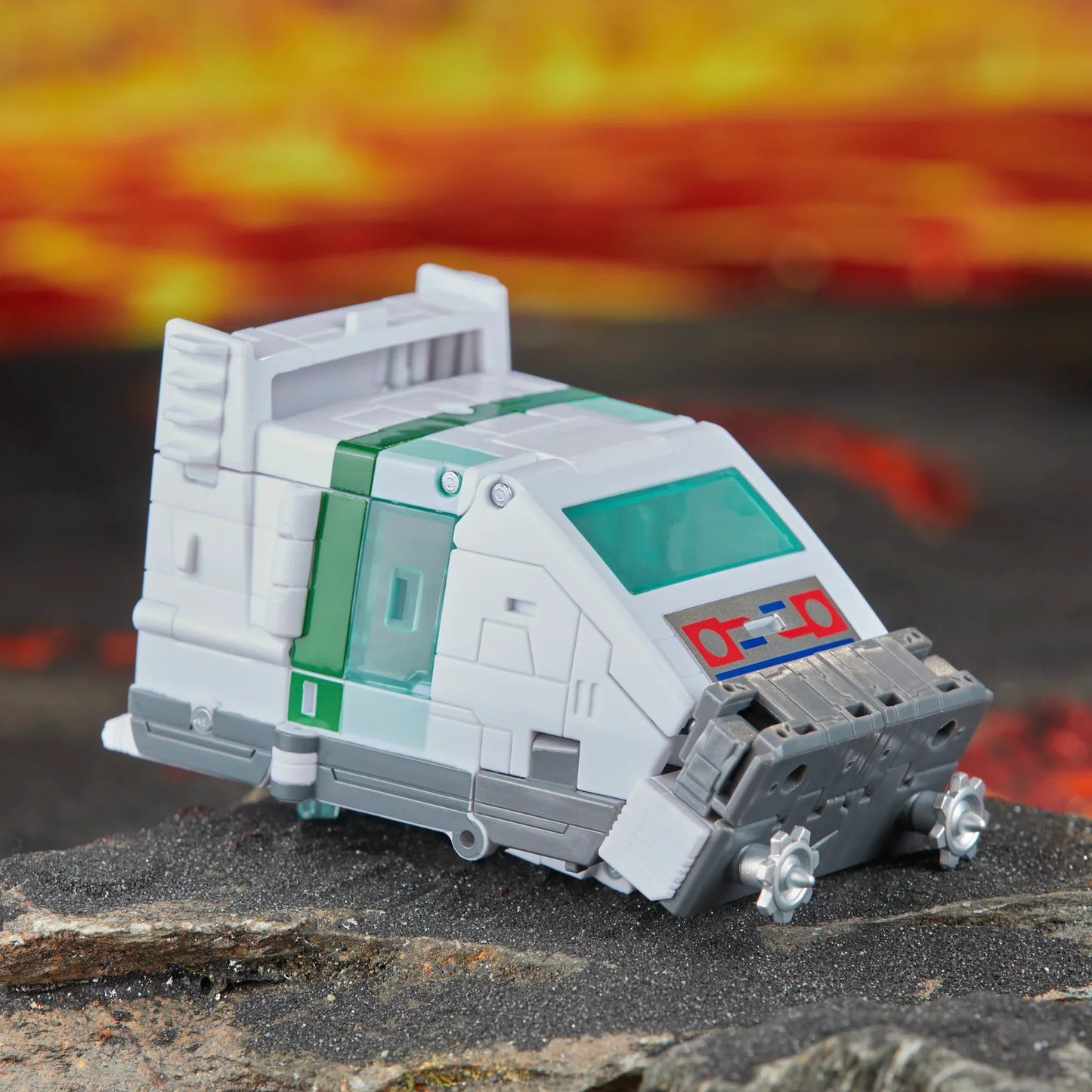 Transformers Generations Legacy United Voyager Class Origin Wheeljack Action Figure